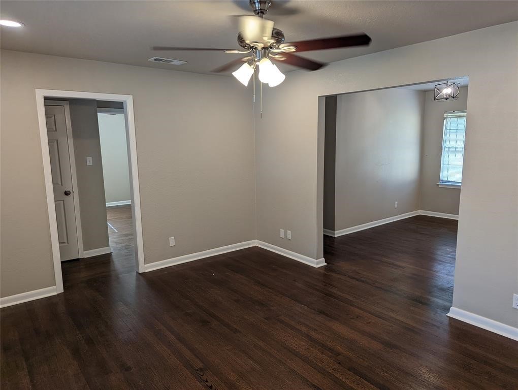 5622 Elmlawn Drive Property Photo 7