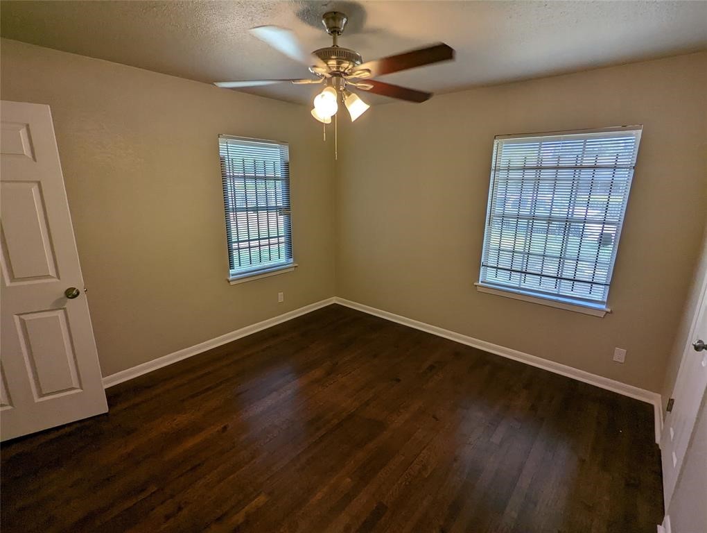 5622 Elmlawn Drive Property Photo 9
