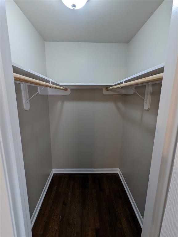5622 Elmlawn Drive Property Photo 12