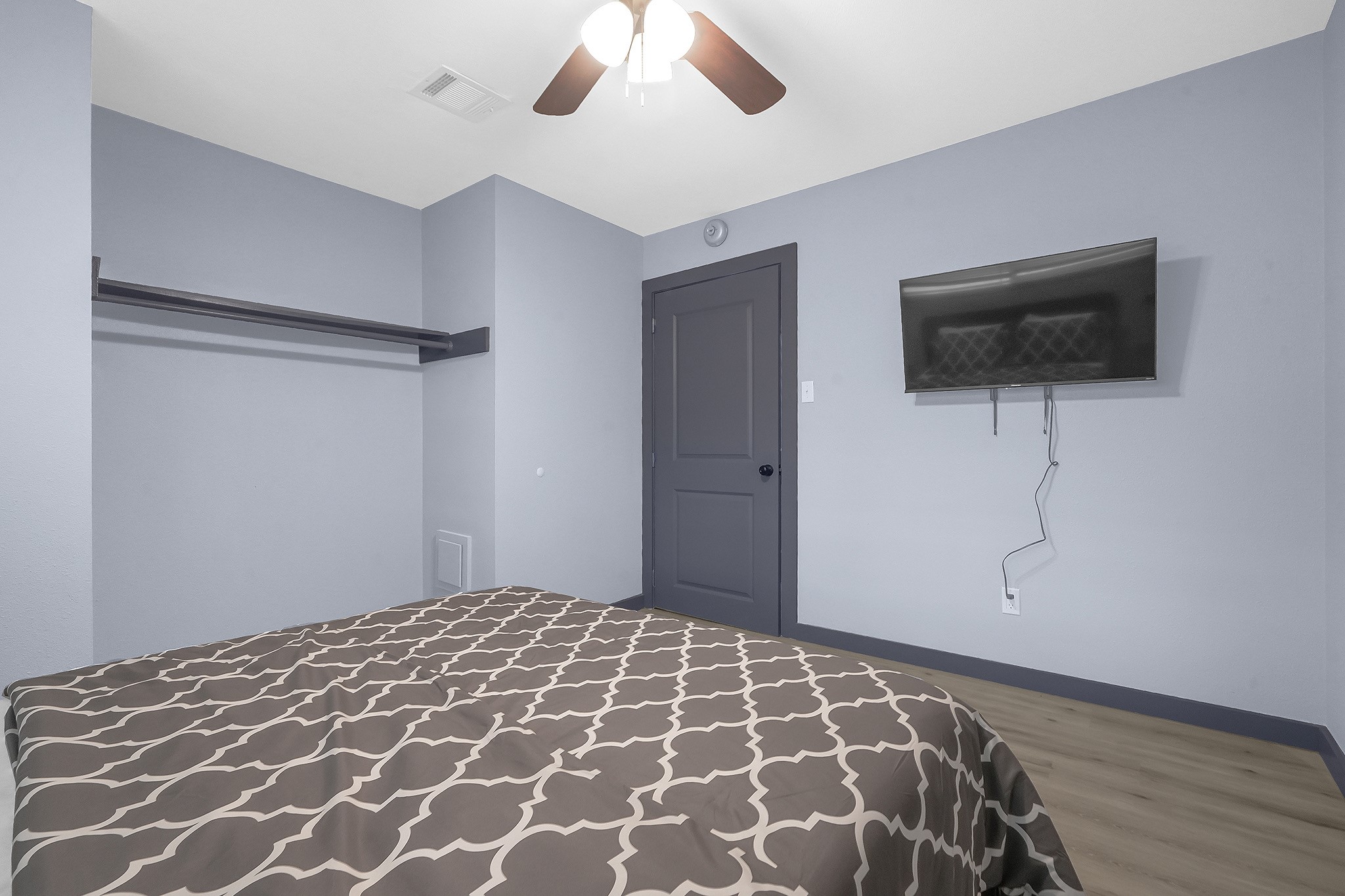 11103 Greenwillow Street Property Photo 8