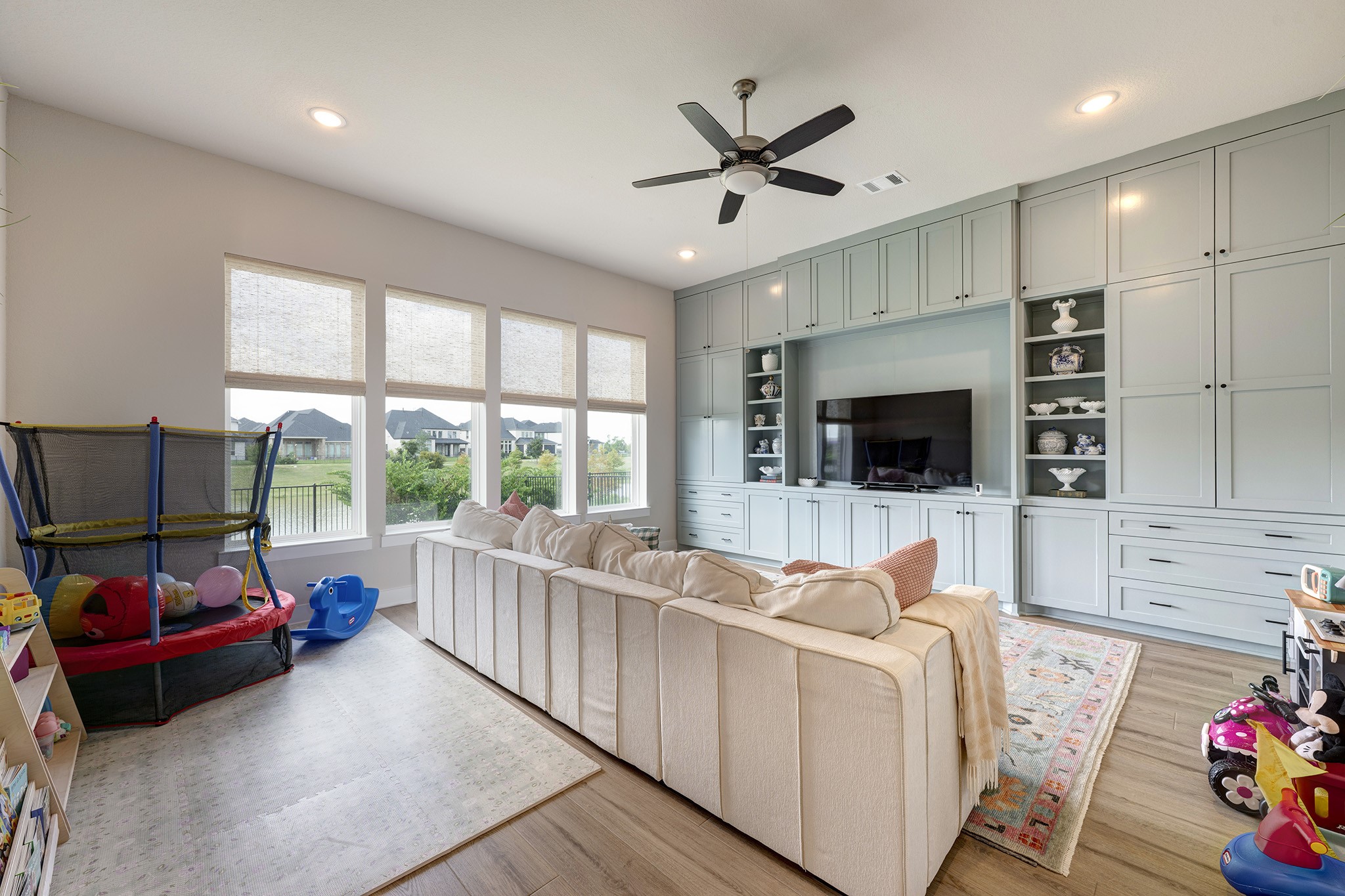 29827 Kate Creek Lane Property Photo 13