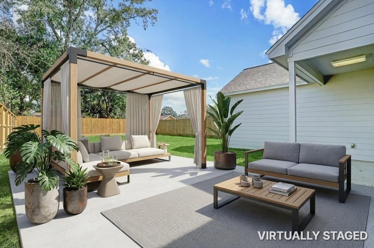 8111 James Franklin Street Property Photo 10