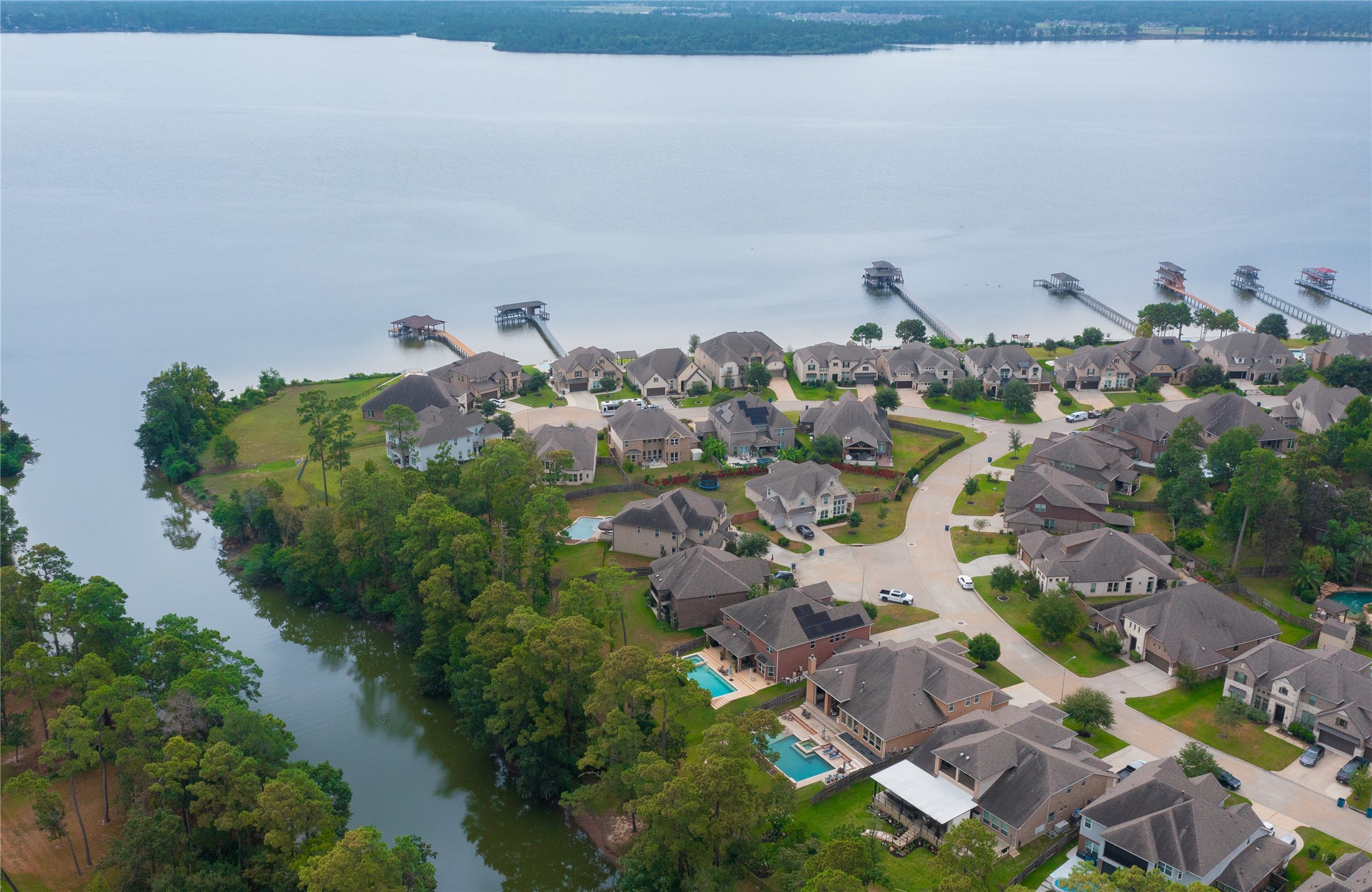 13718 Nubenbrook Lake Drive Property Photo 4