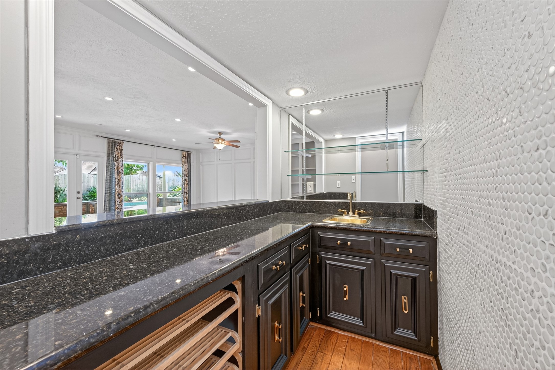 9303 Tranquil Park Drive Property Photo 17