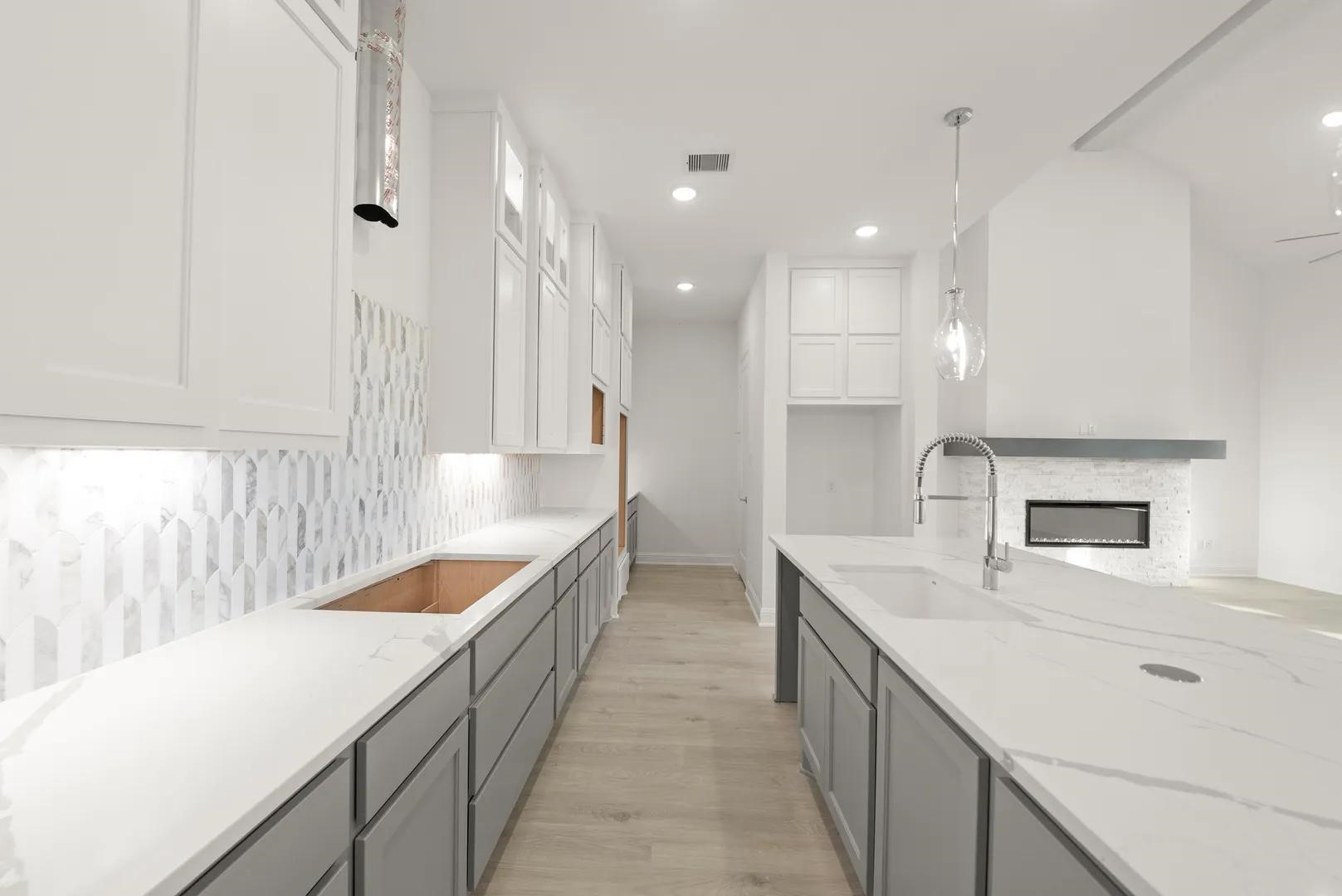 7722 River Bluet Place Property Photo 9