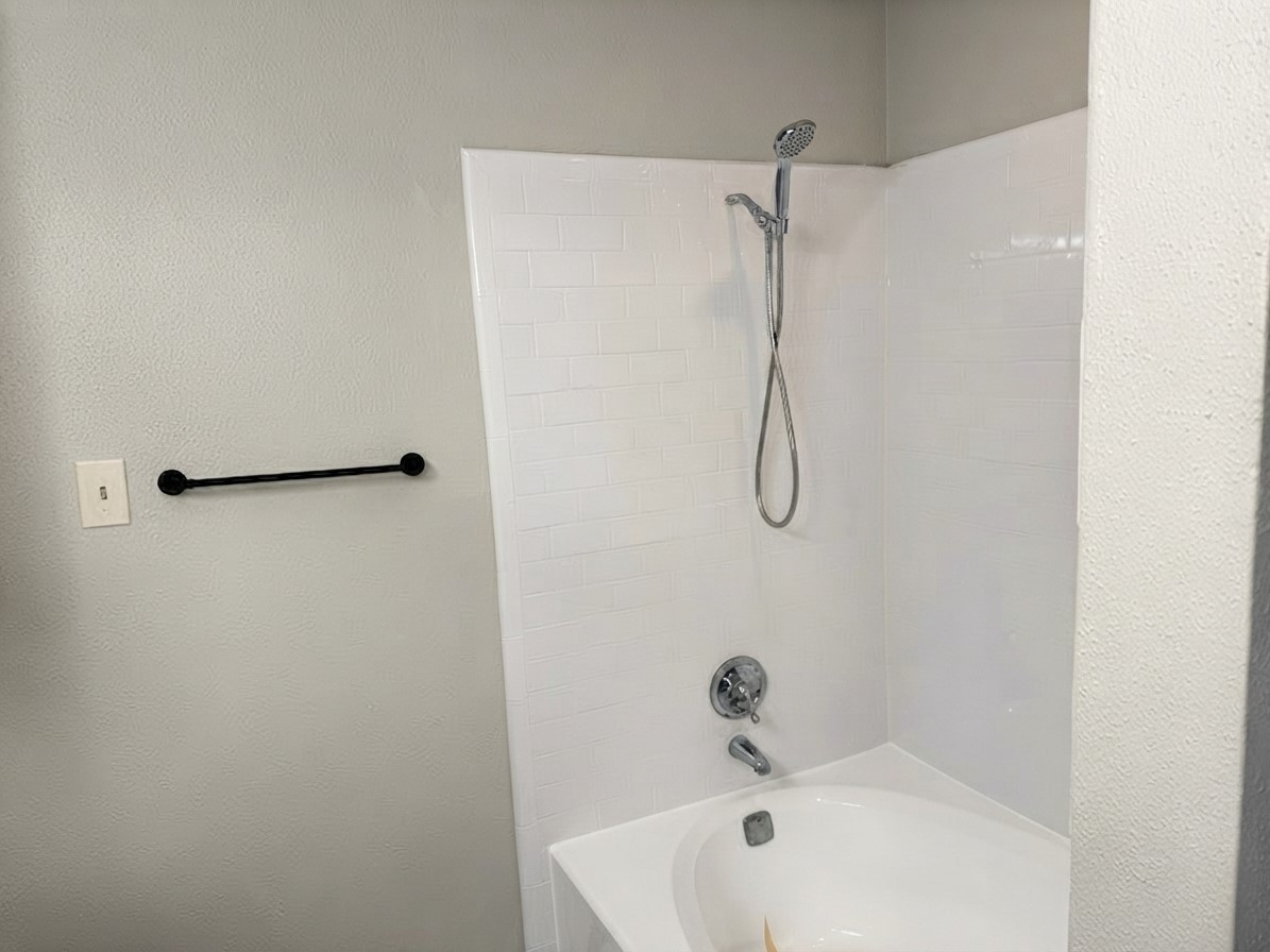 2011 Spenwick Drive 522 Property Photo 8