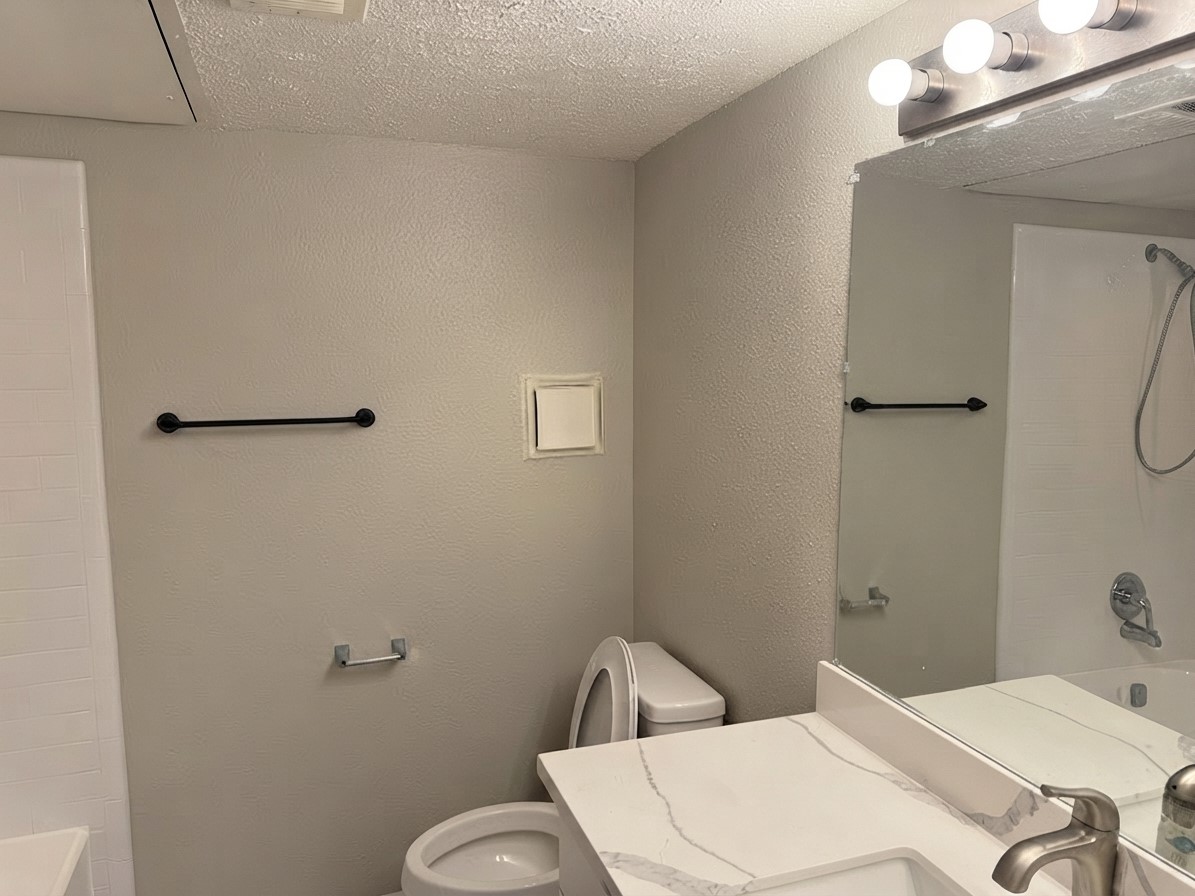 2011 Spenwick Drive 522 Property Photo 9