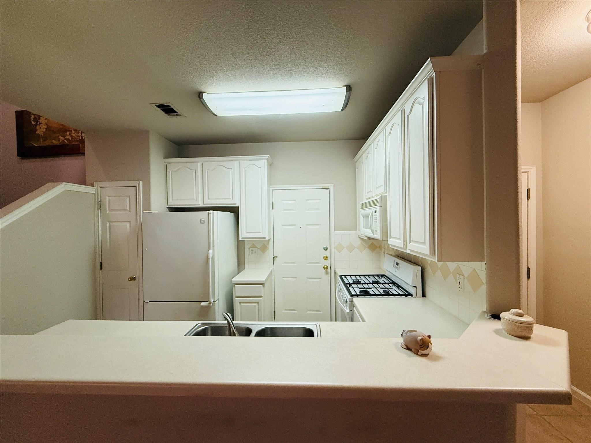 2100 Pipers Field Drive 55 Property Photo 13