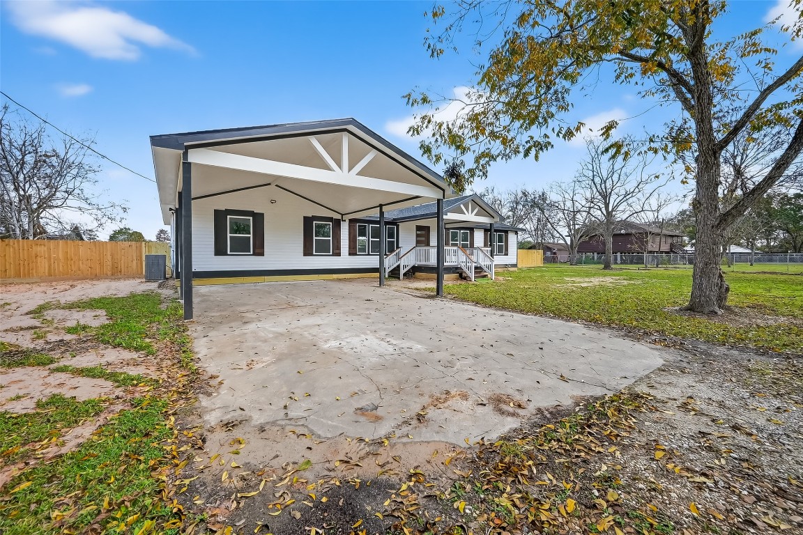 2311 8th Street Property Photo 4