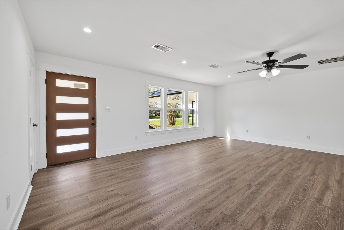 2311 8th Street Property Photo 6