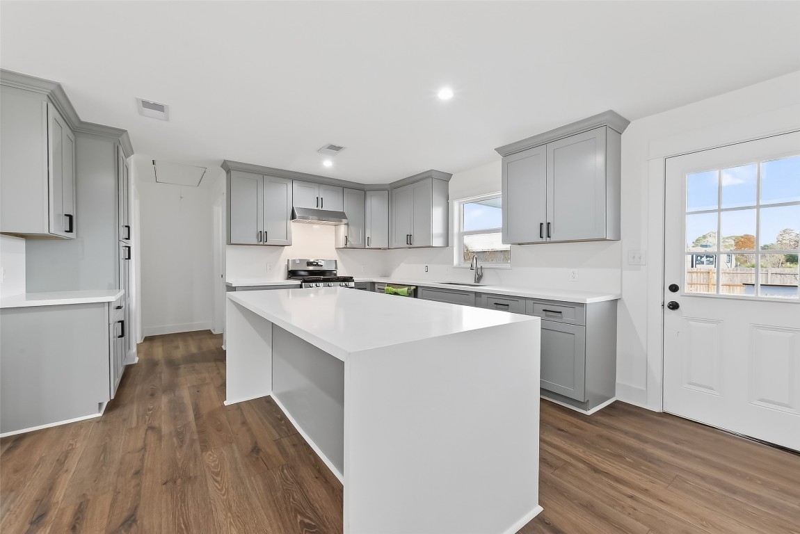 2311 8th Street Property Photo 11