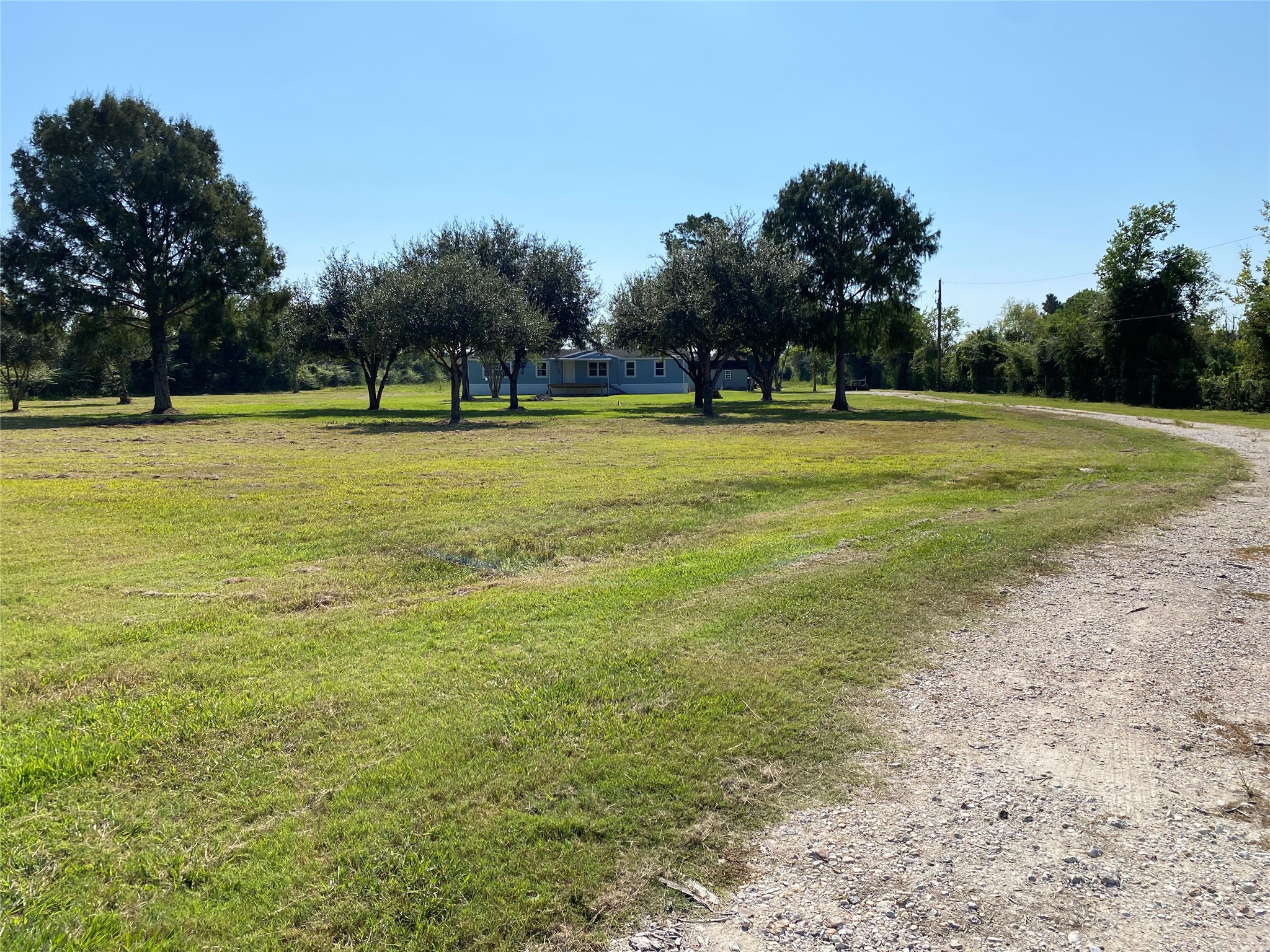 6115 S Highway 35 Property Photo 4