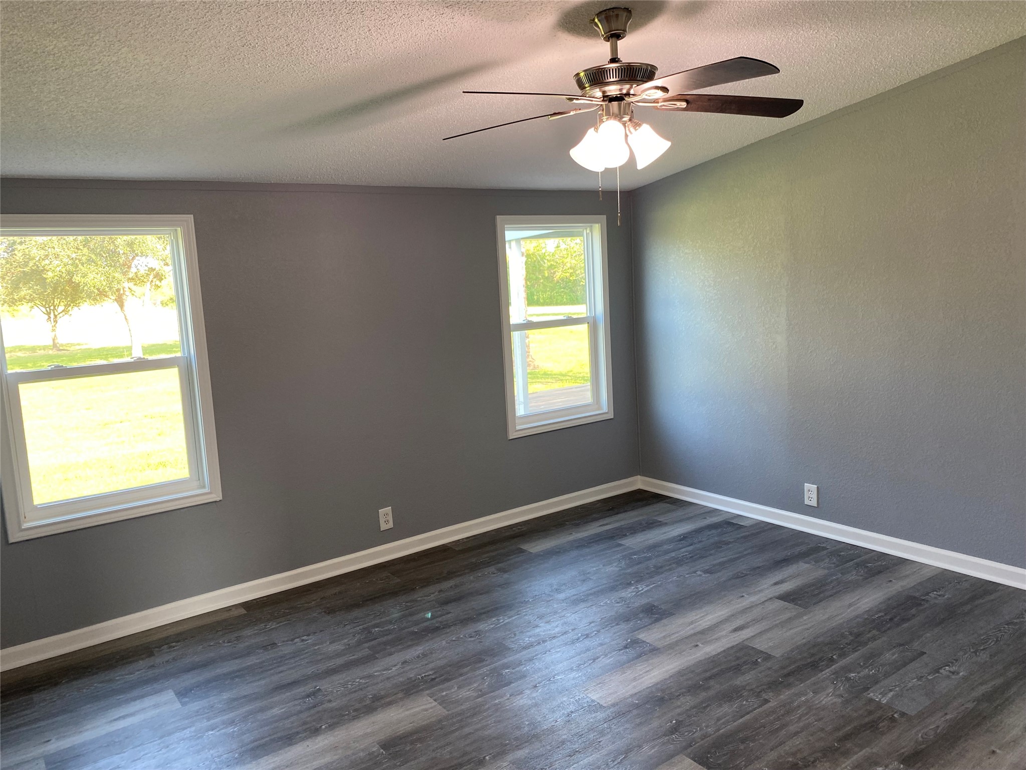 6115 S Highway 35 Property Photo 10