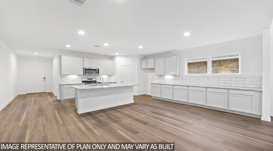 1128 Skyline Trails Avenue Property Photo 2