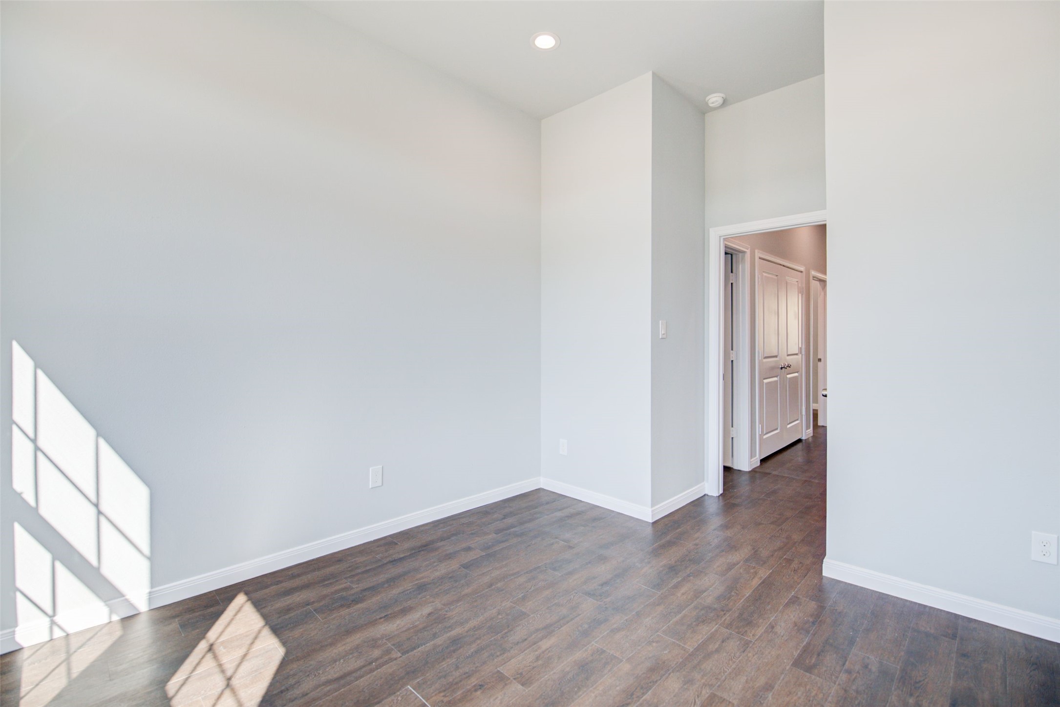 4945 Ambient Drive Property Photo 10