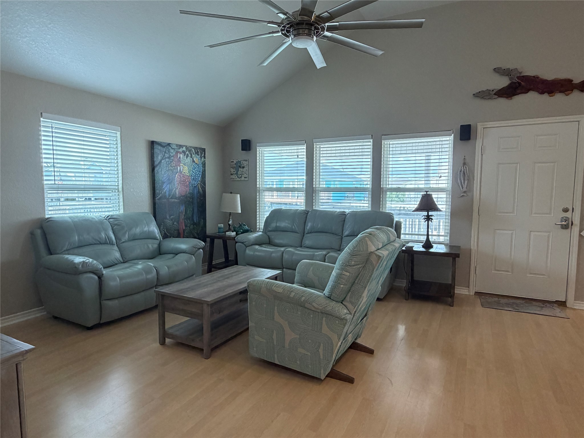22020 Frio Drive Property Photo 11