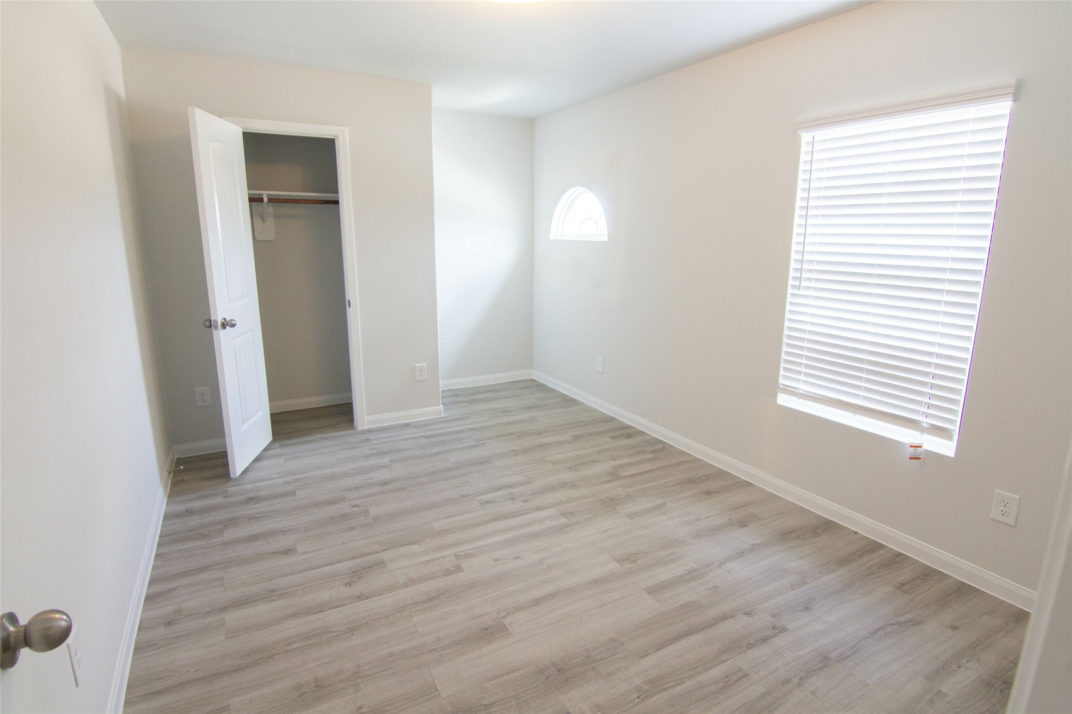 5615 Gara River Drive Property Photo 10