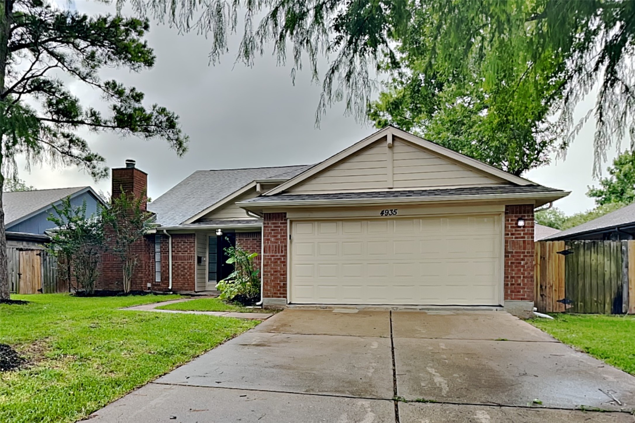 4935 Northfork Drive Property Photo 1
