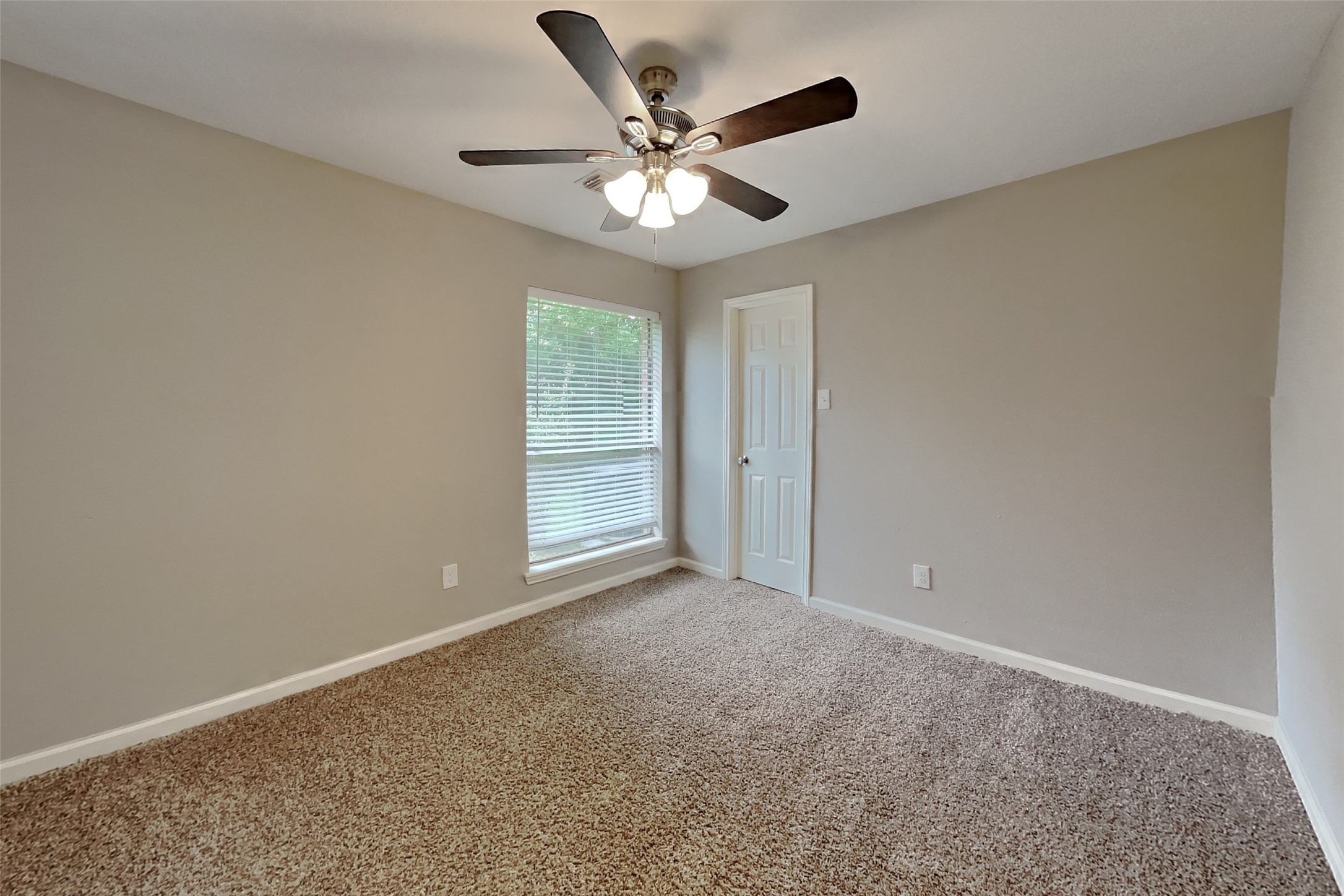 4935 Northfork Drive Property Photo 13
