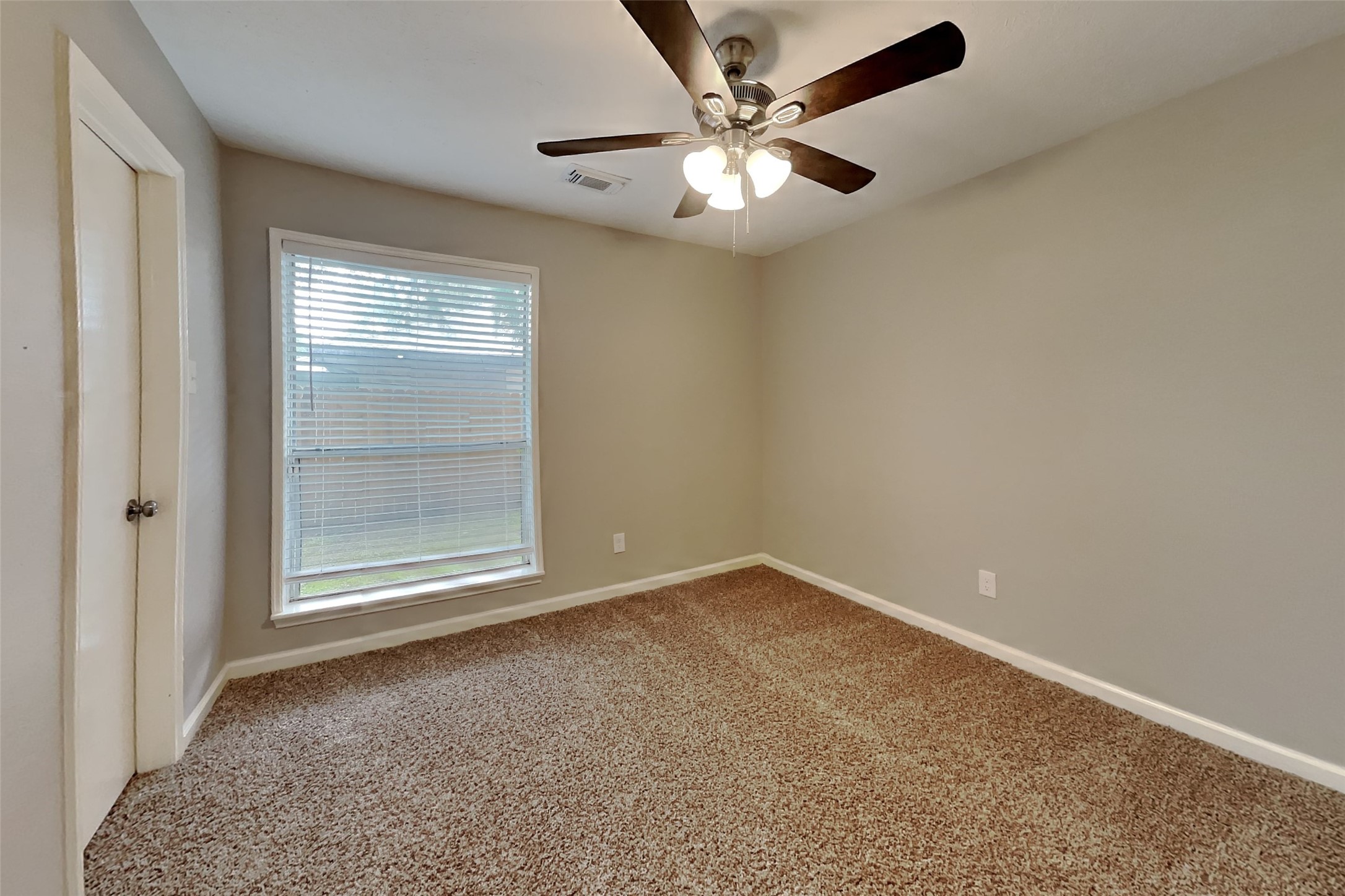 4935 Northfork Drive Property Photo 15