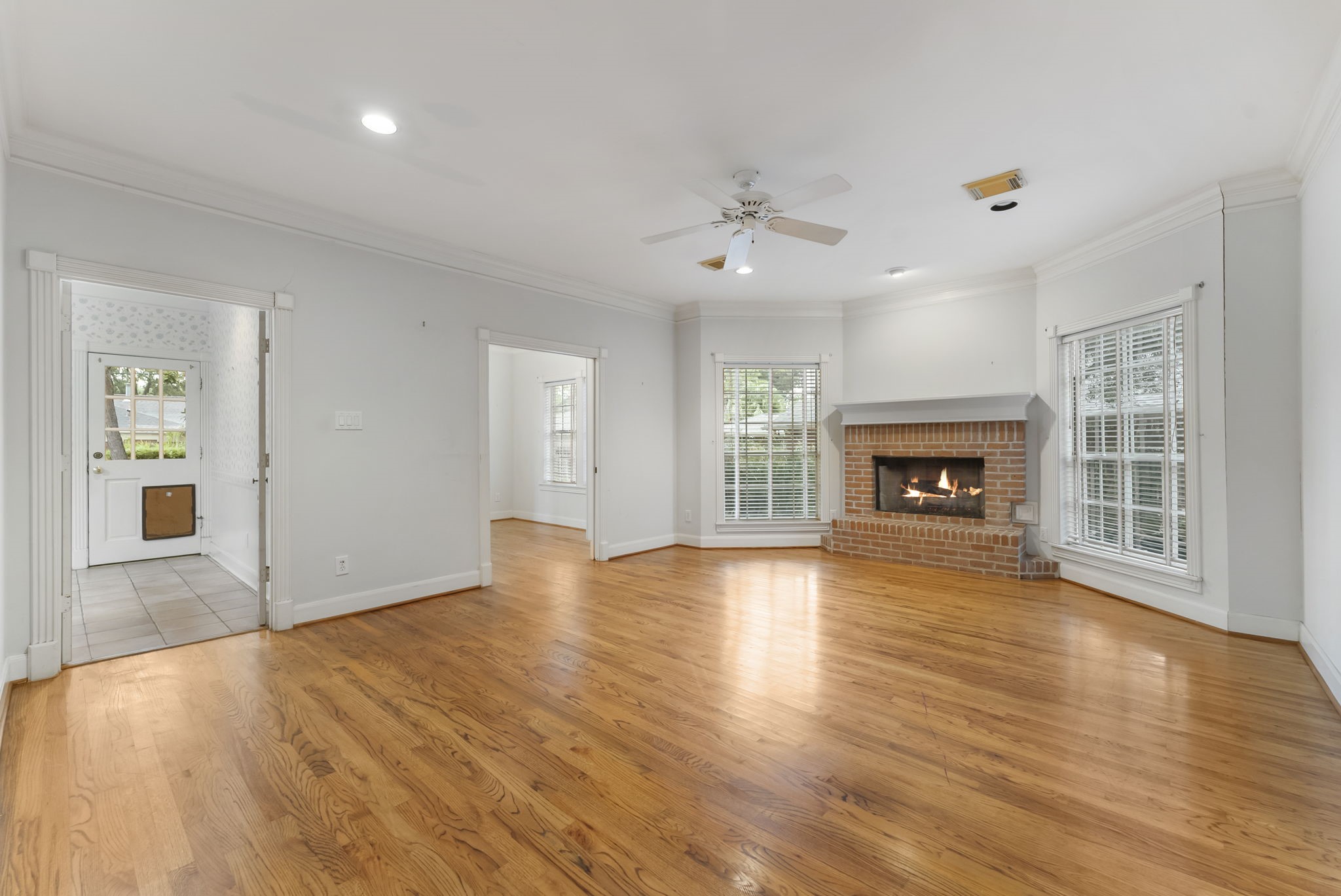 4034 Aberdeen Way Property Photo 10