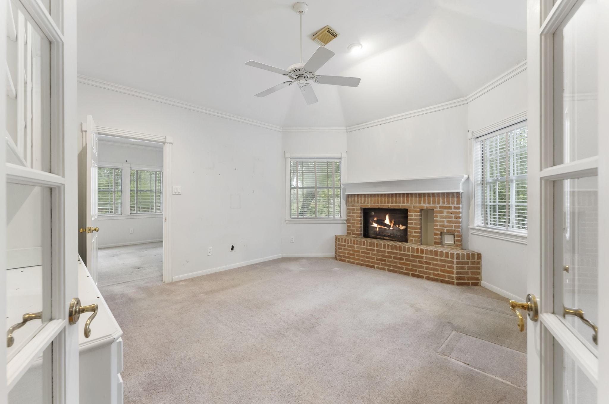 4034 Aberdeen Way Property Photo 33