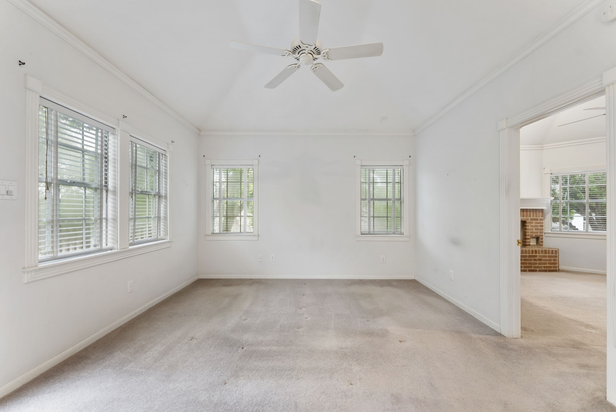 4034 Aberdeen Way Property Photo 34