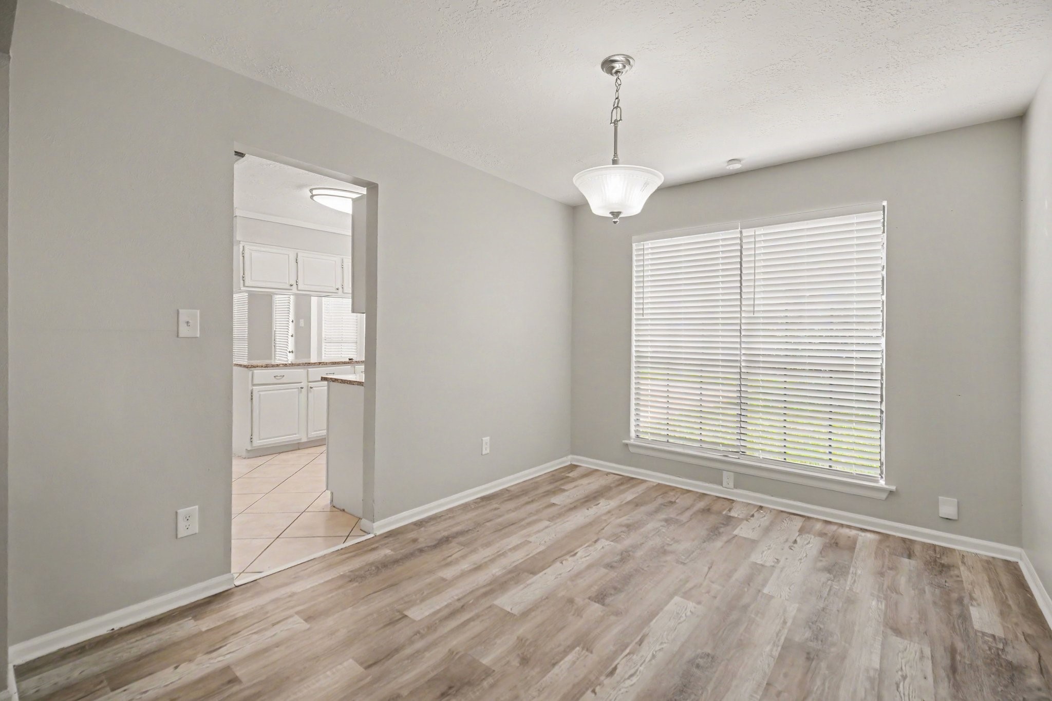 3615 Darnell Court Property Photo 6