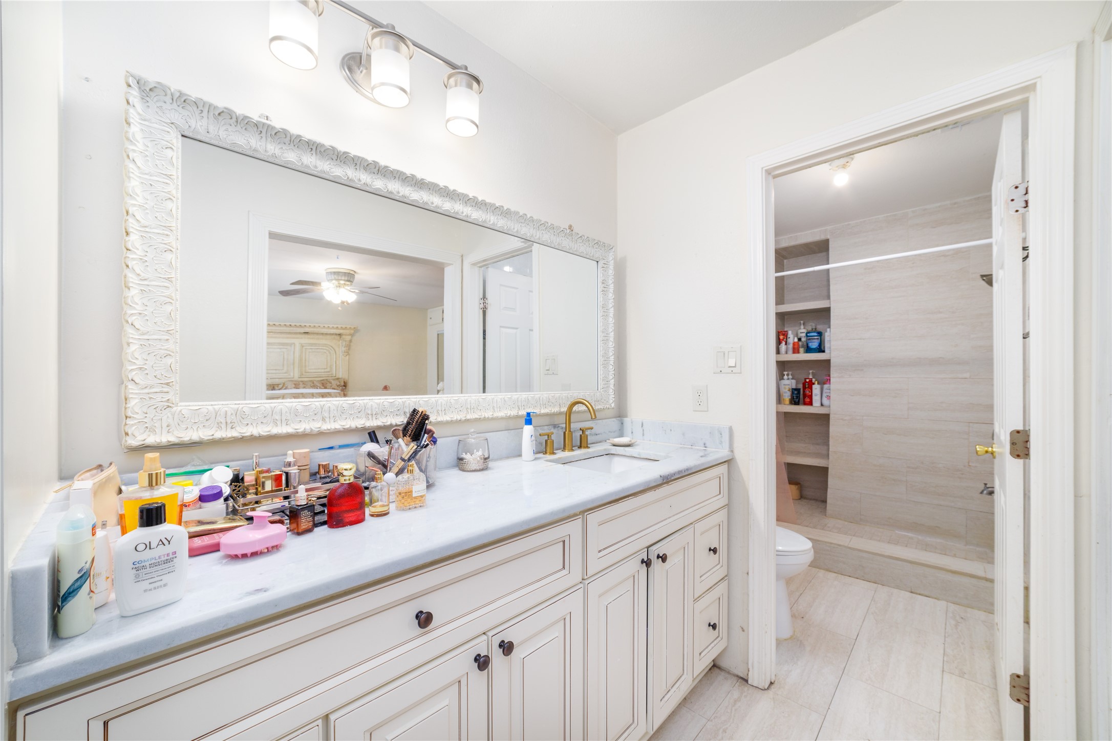 7711 Miller Glen Lane Property Photo 12