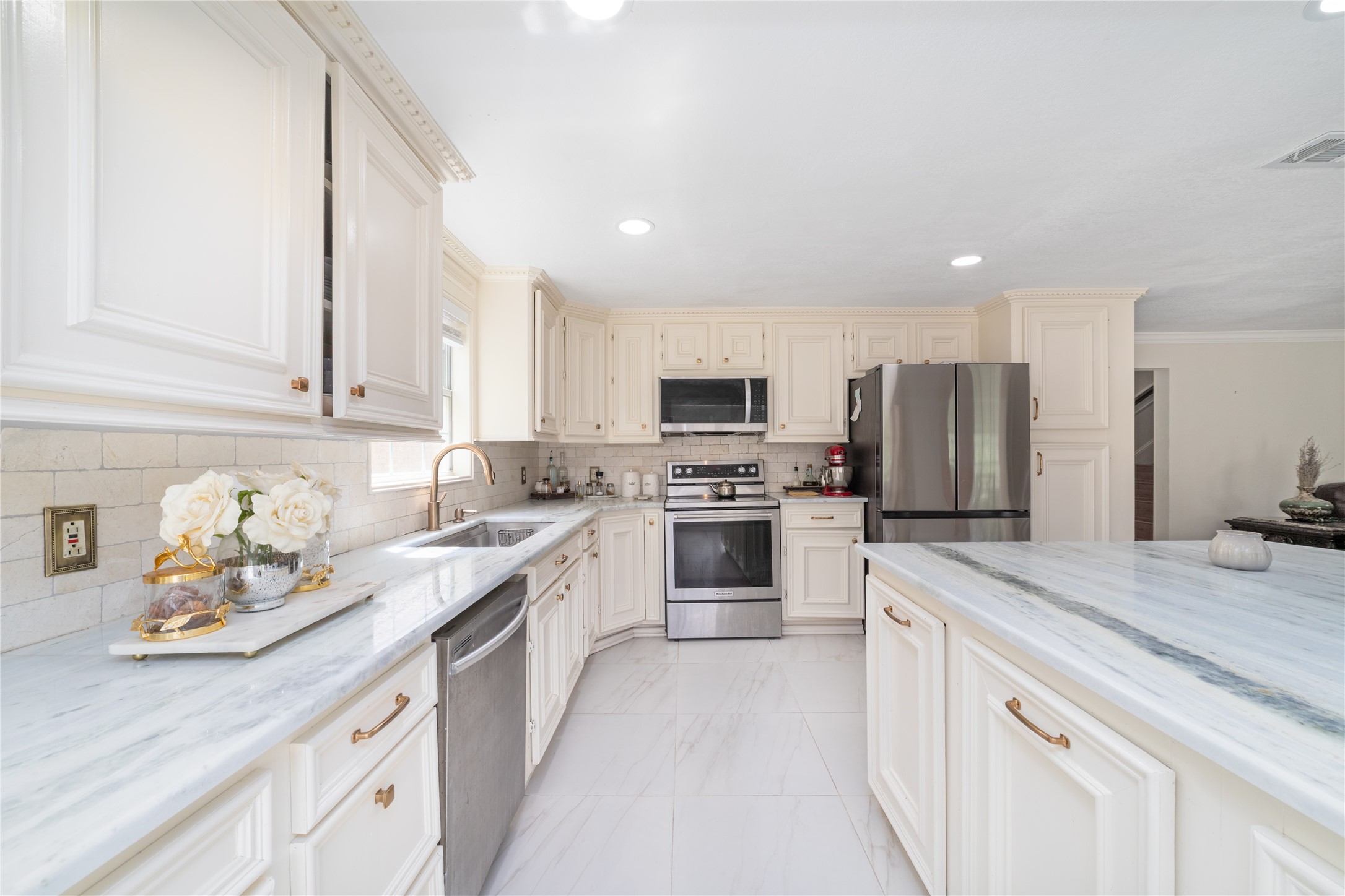 7711 Miller Glen Lane Property Photo 19
