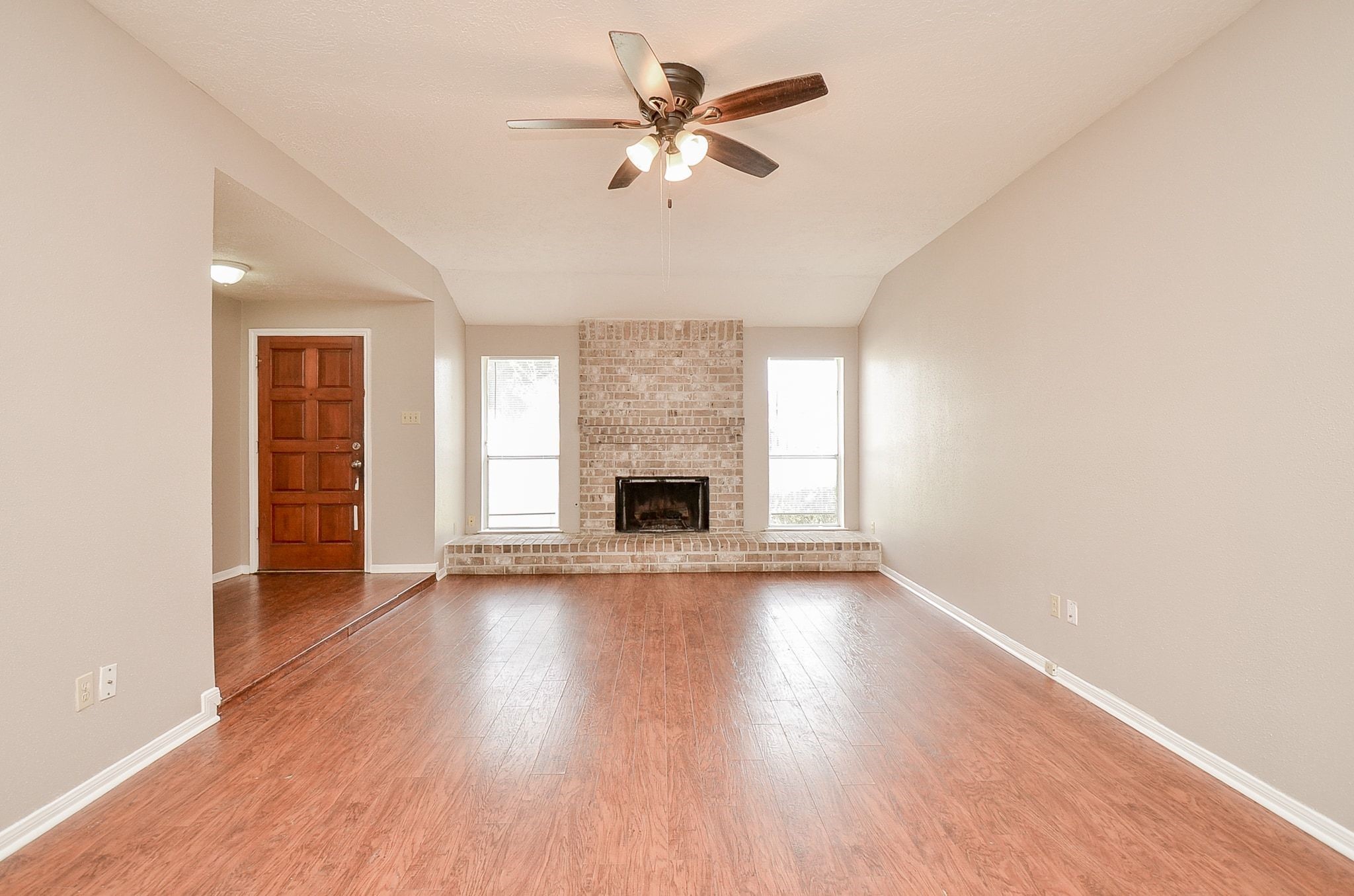 1210 Strawberry Park Lane Property Photo 9