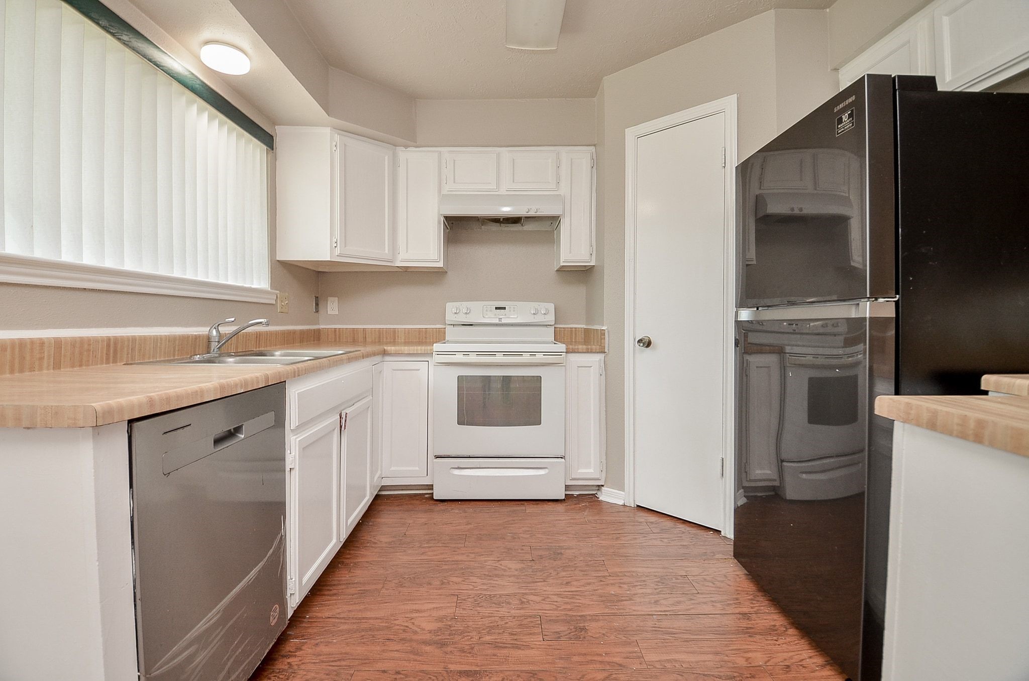1210 Strawberry Park Lane Property Photo 14