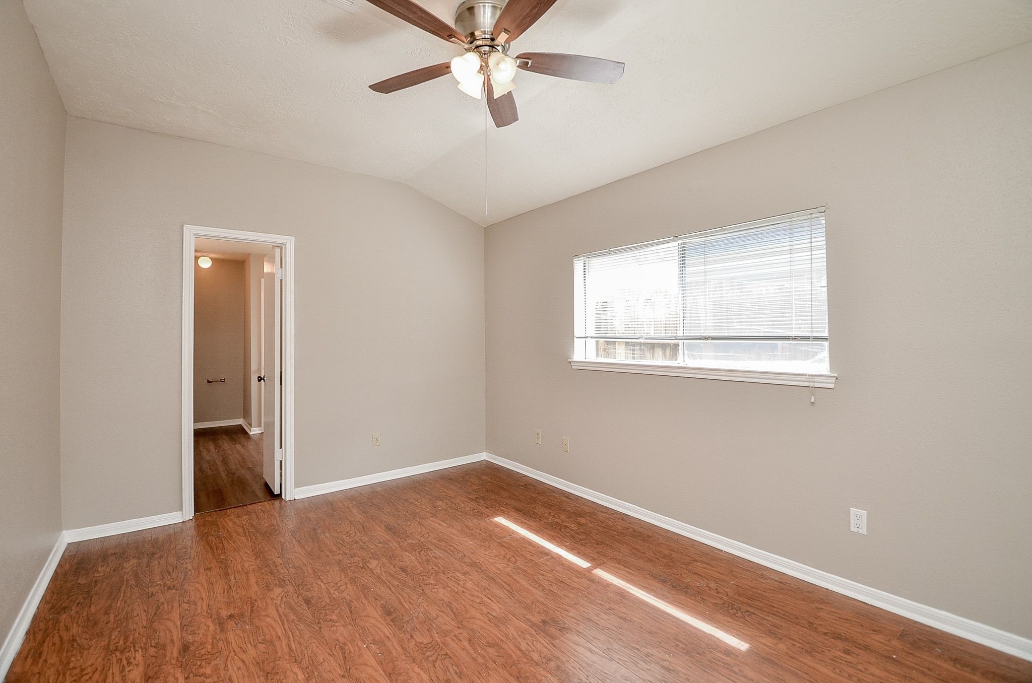 1210 Strawberry Park Lane Property Photo 15