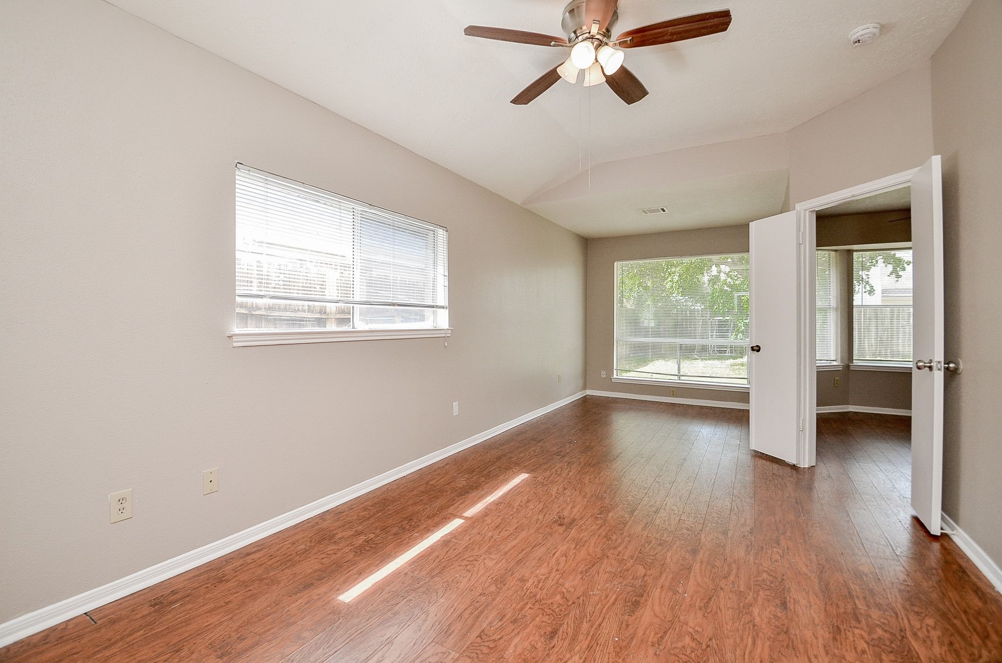 1210 Strawberry Park Lane Property Photo 16
