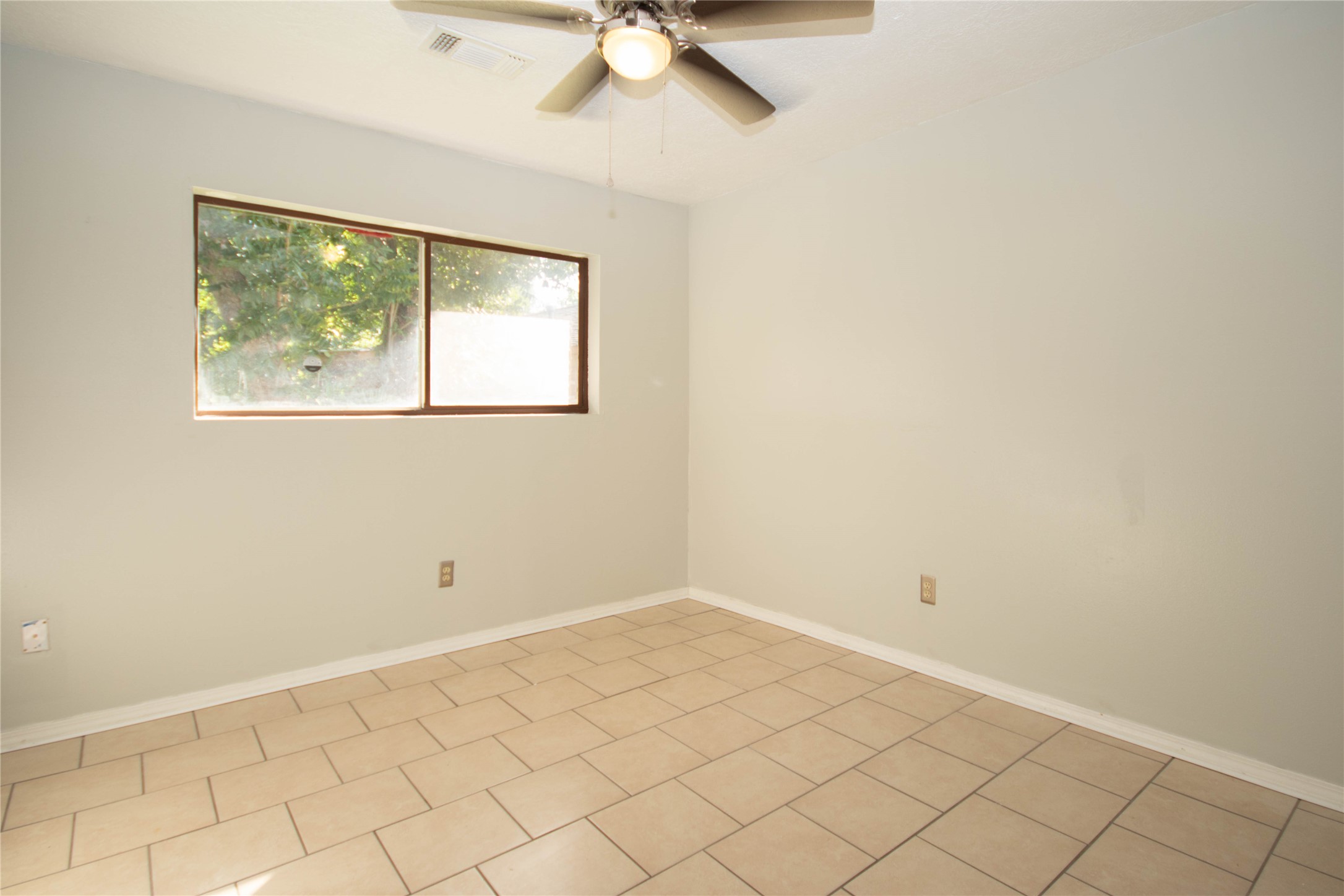 10902 Mosscrest Drive Property Photo 20