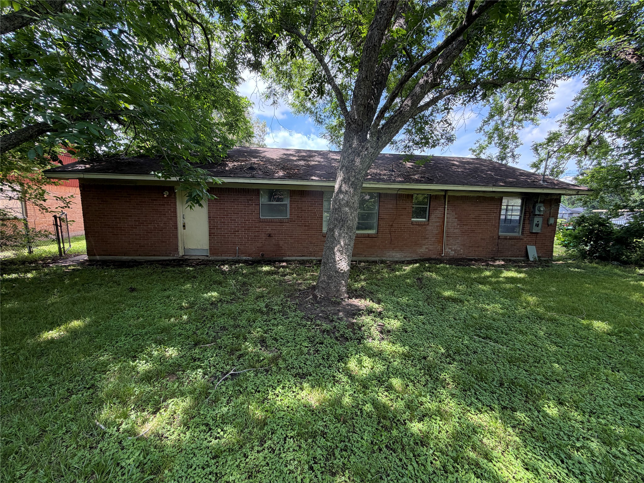 5230 Greylog Drive Property Photo 13