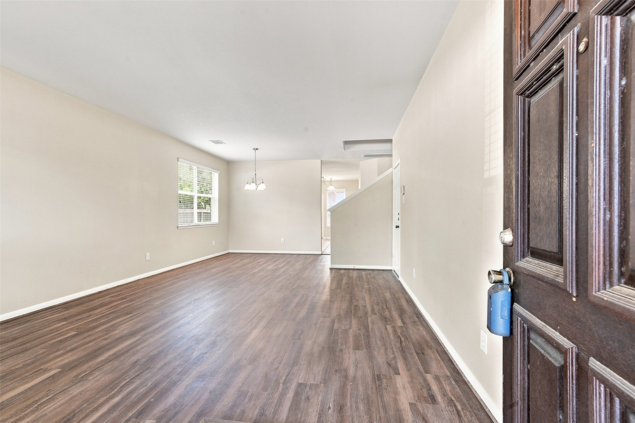 16726 Vivian Point Lane Property Photo 6