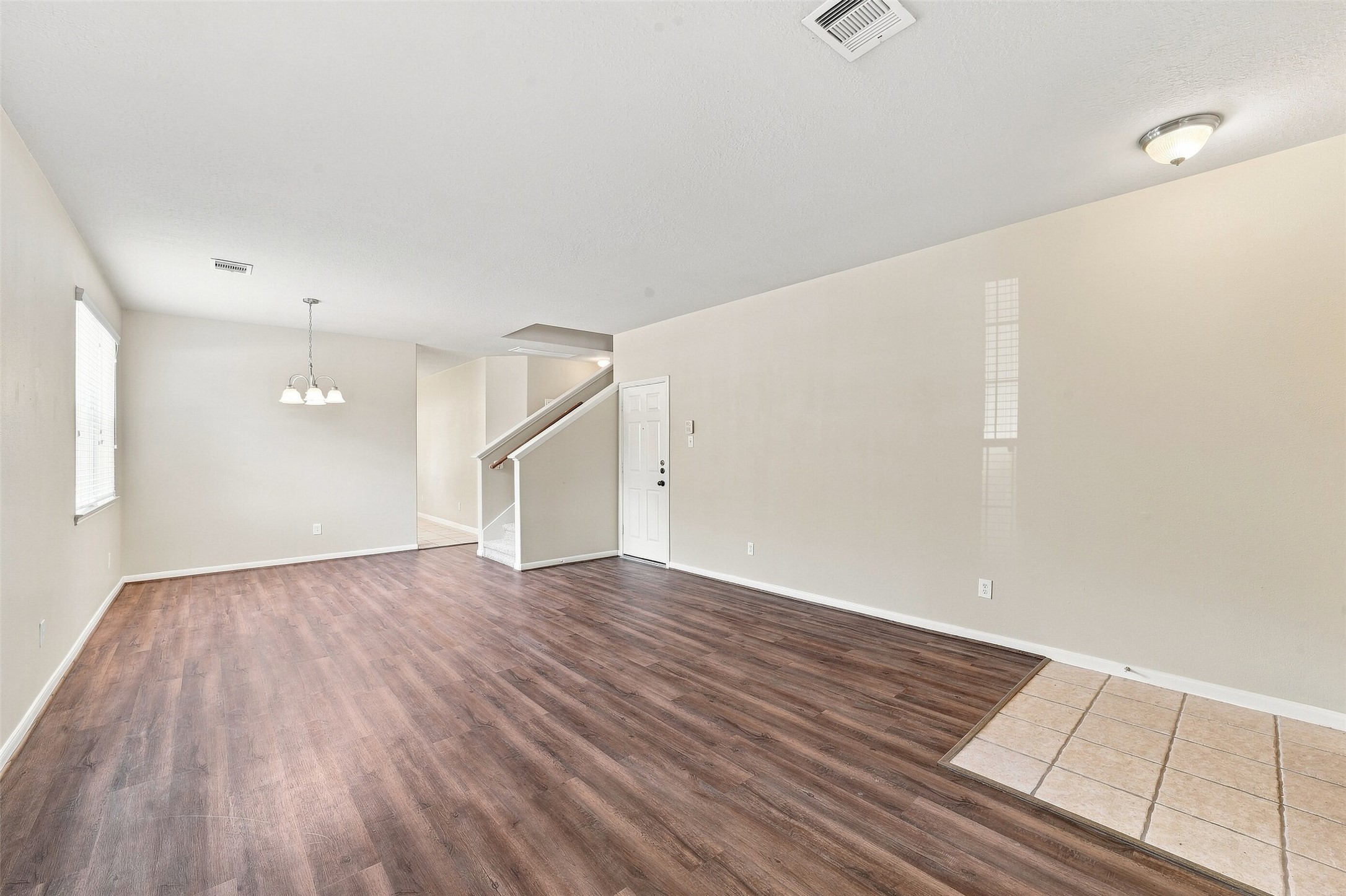 16726 Vivian Point Lane Property Photo 8