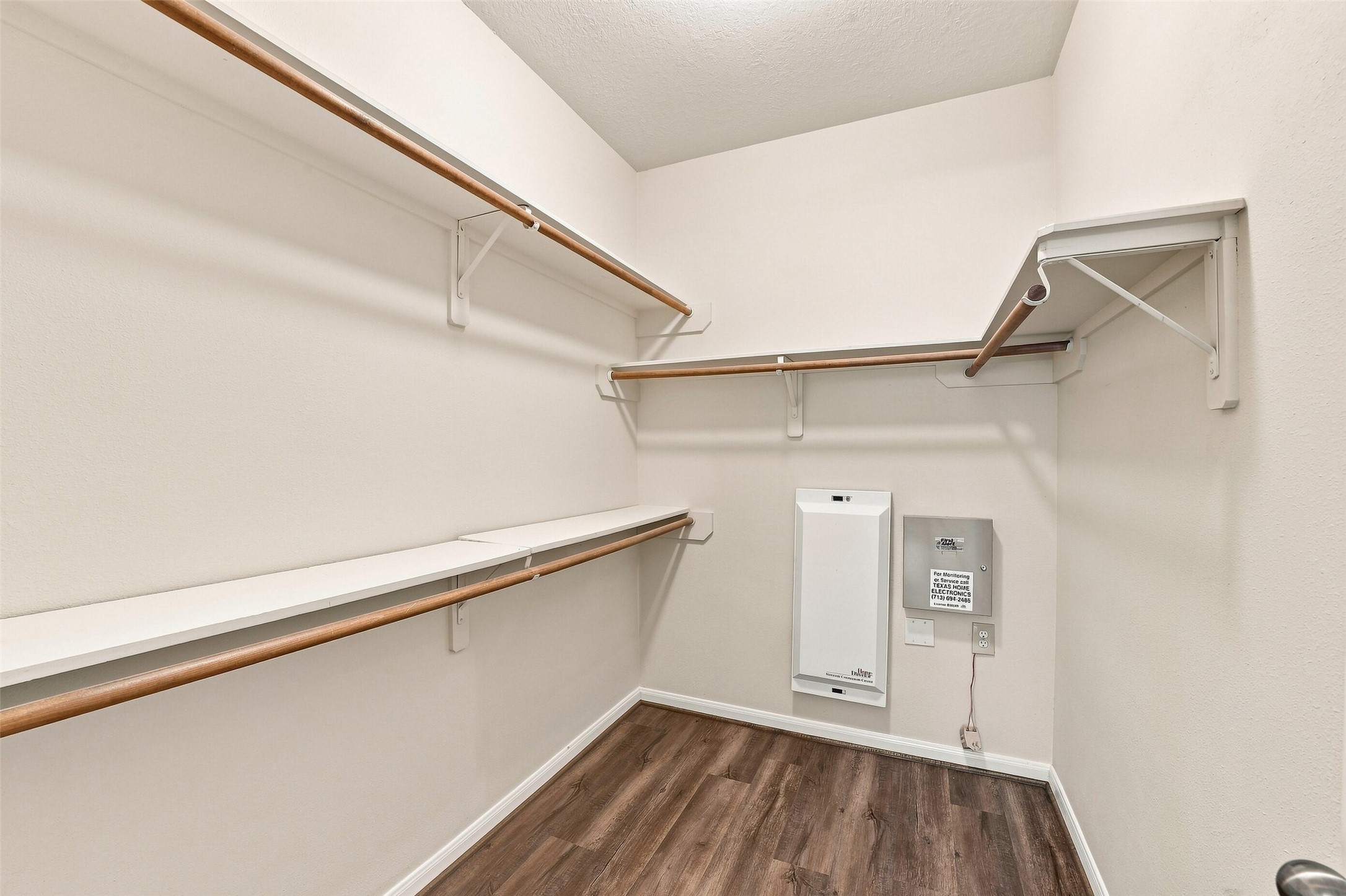 16726 Vivian Point Lane Property Photo 25