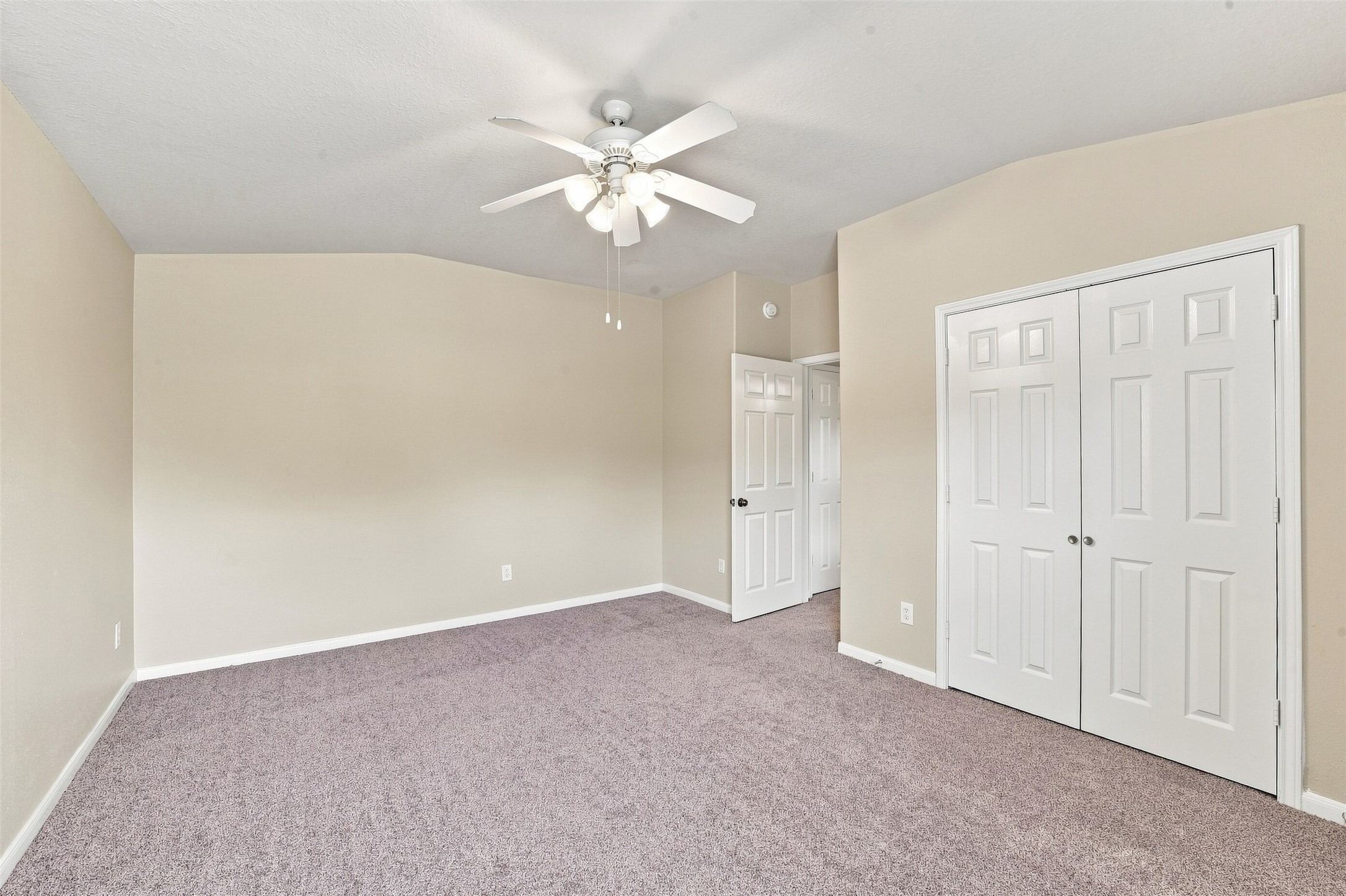 16726 Vivian Point Lane Property Photo 33