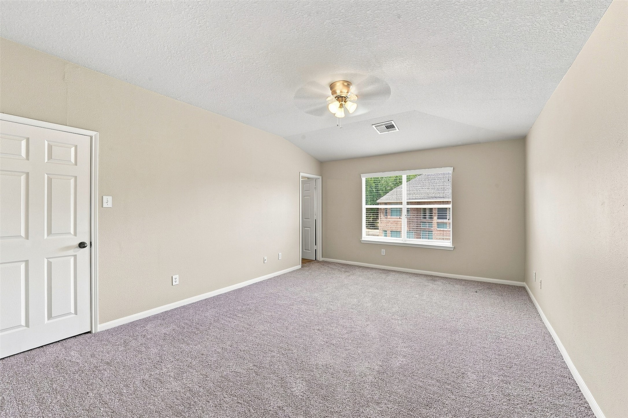16726 Vivian Point Lane Property Photo 35