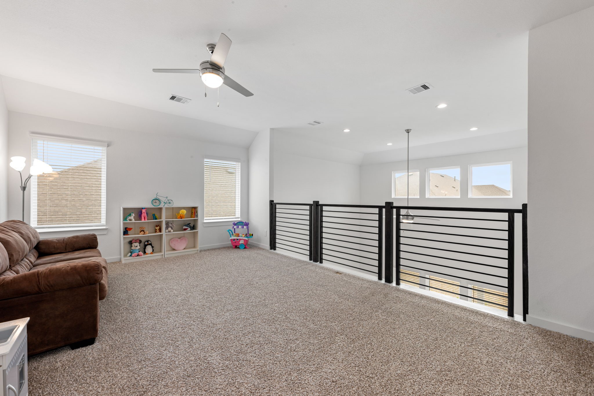 14019 Valley Creek Court Property Photo 15
