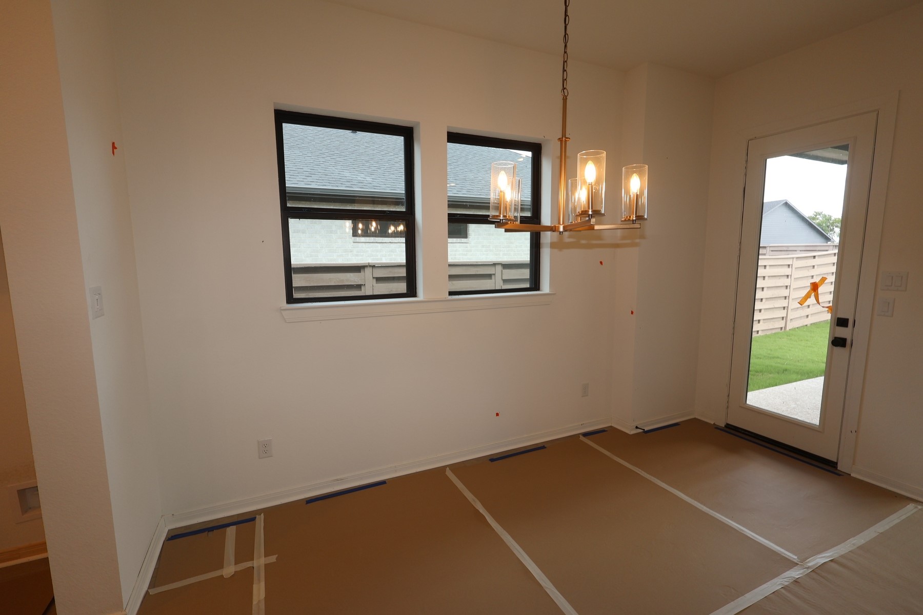 10939 Endeavor Drive Property Photo 11