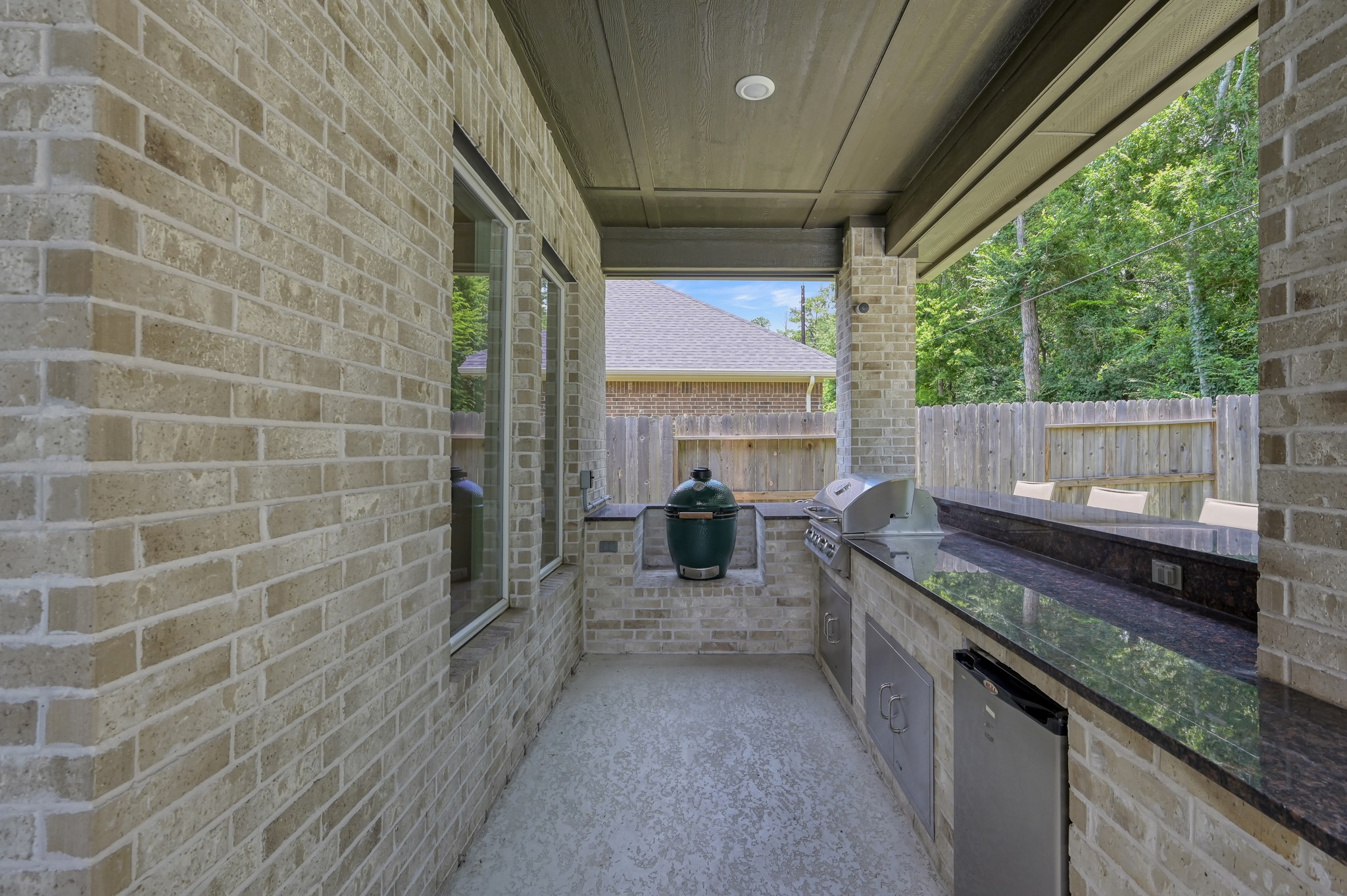 9738 Dani Lake Drive Property Photo 20