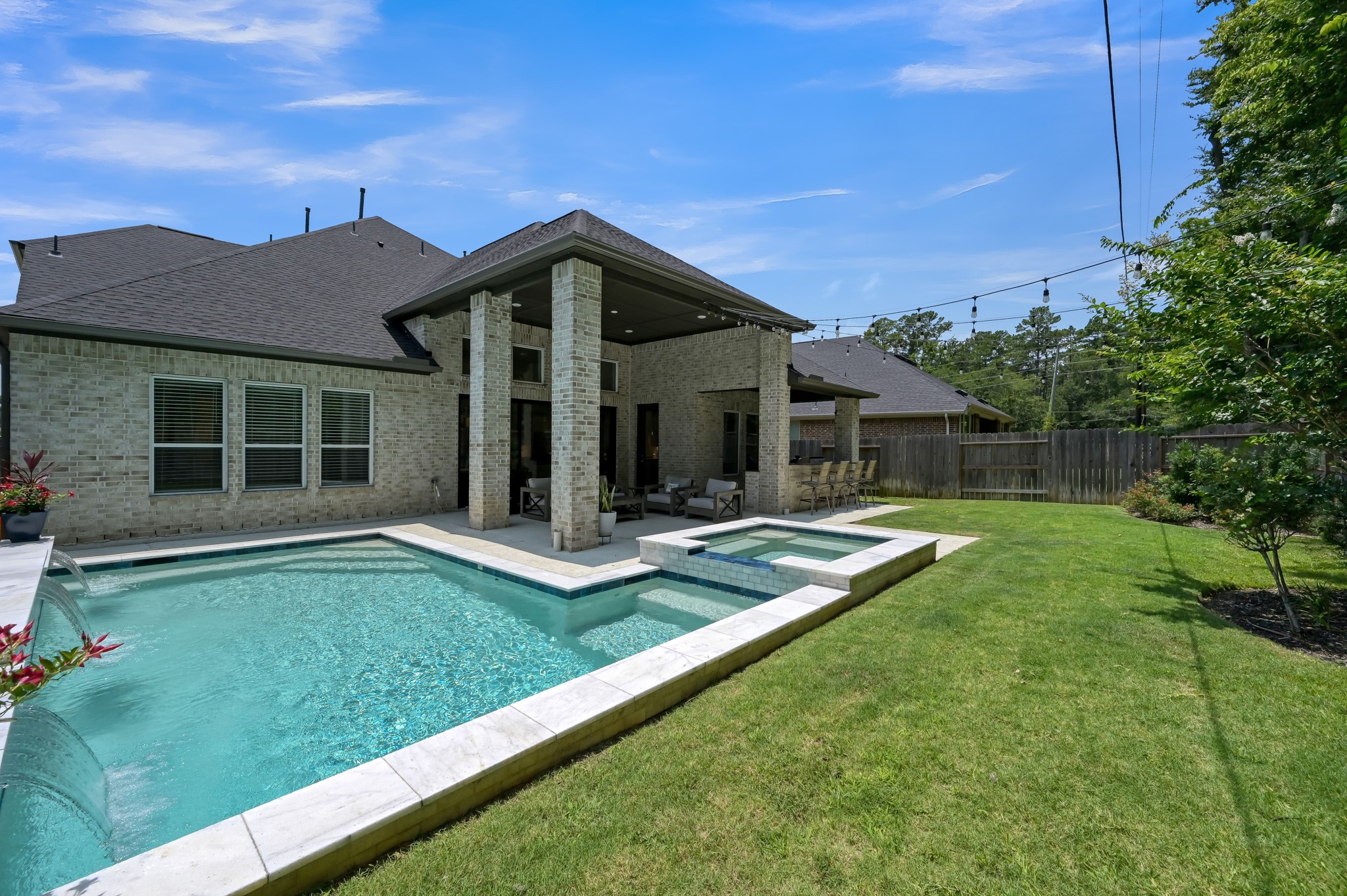 9738 Dani Lake Drive Property Photo 23