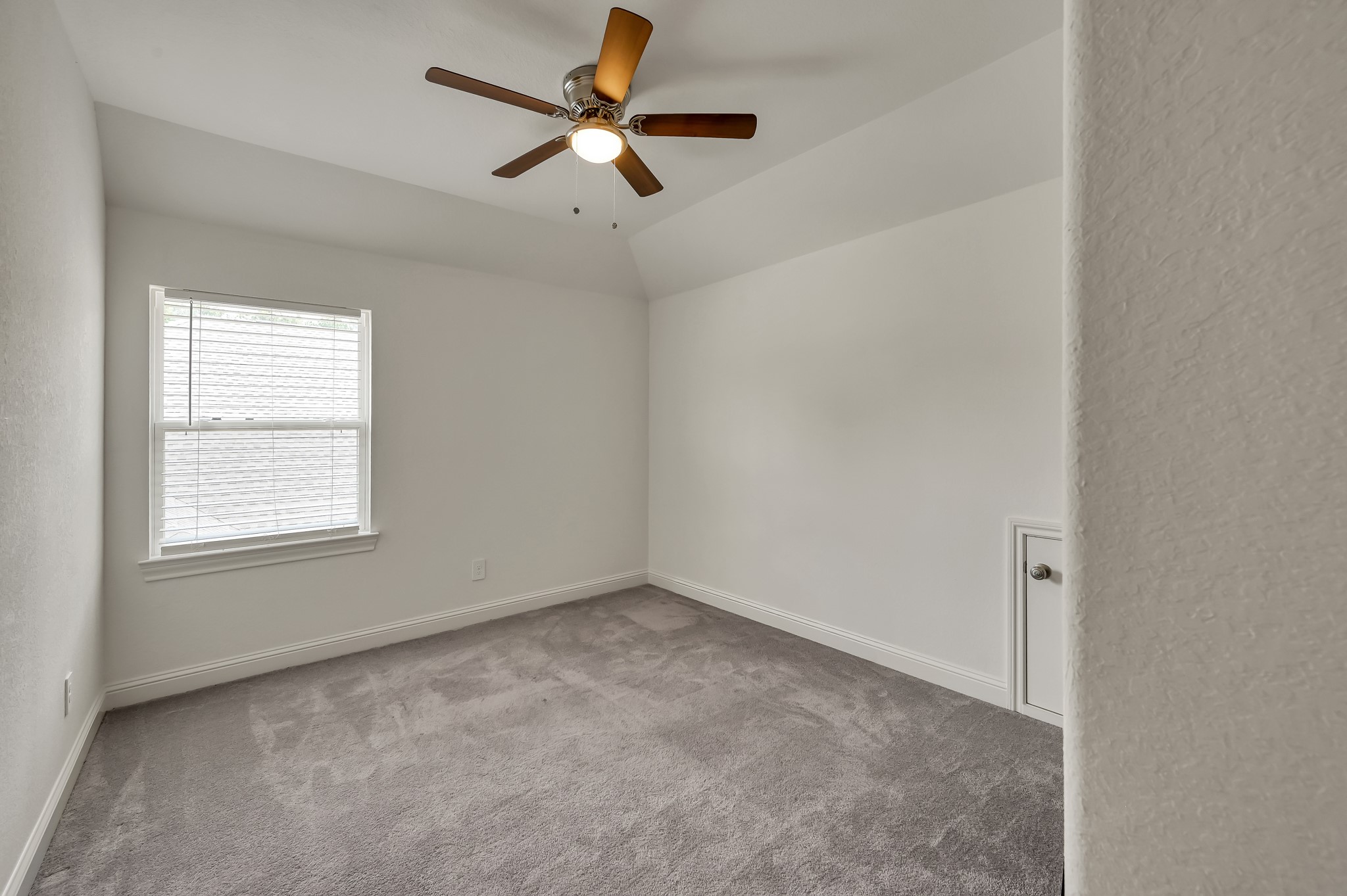 9738 Dani Lake Drive Property Photo 38