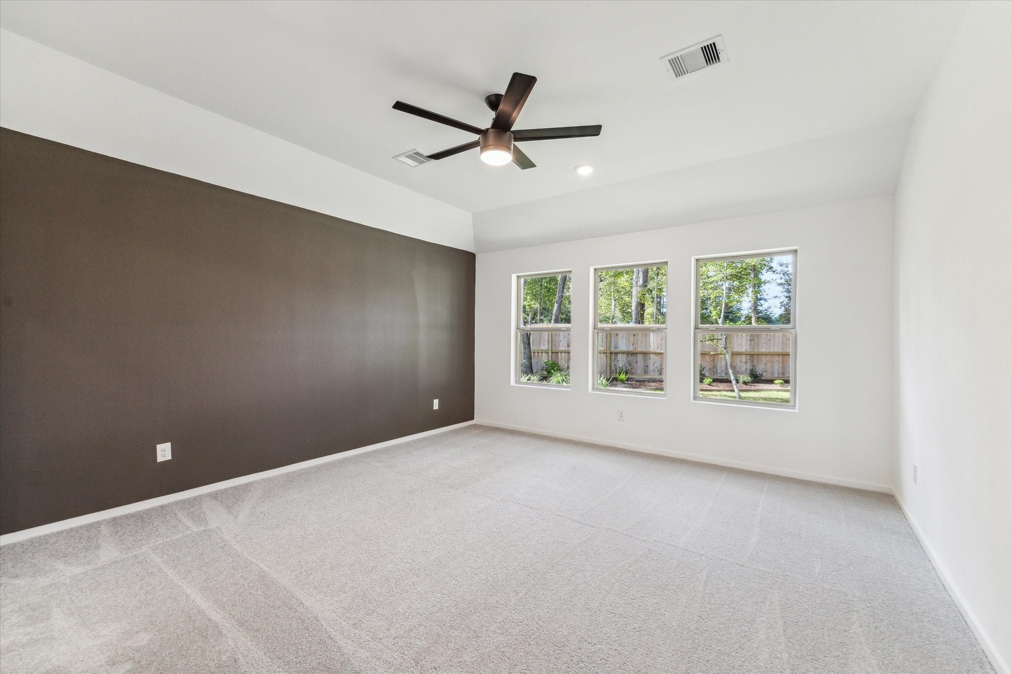 8206 Boundary Waters Drive Property Photo 10