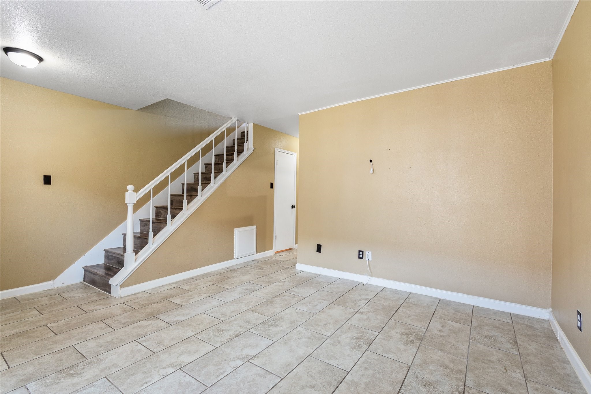 1425 Springrock Ln Lane Property Photo 5