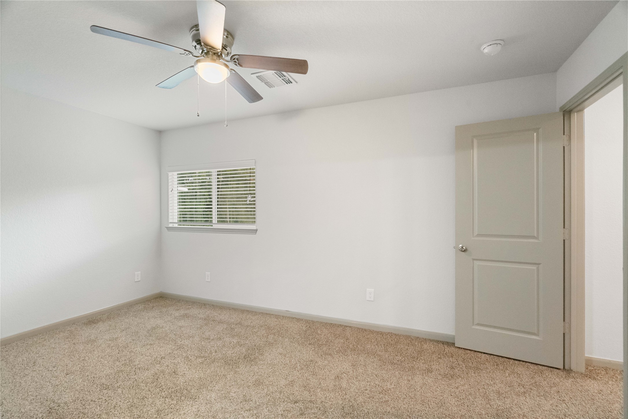 2704 Appian Way Property Photo 16