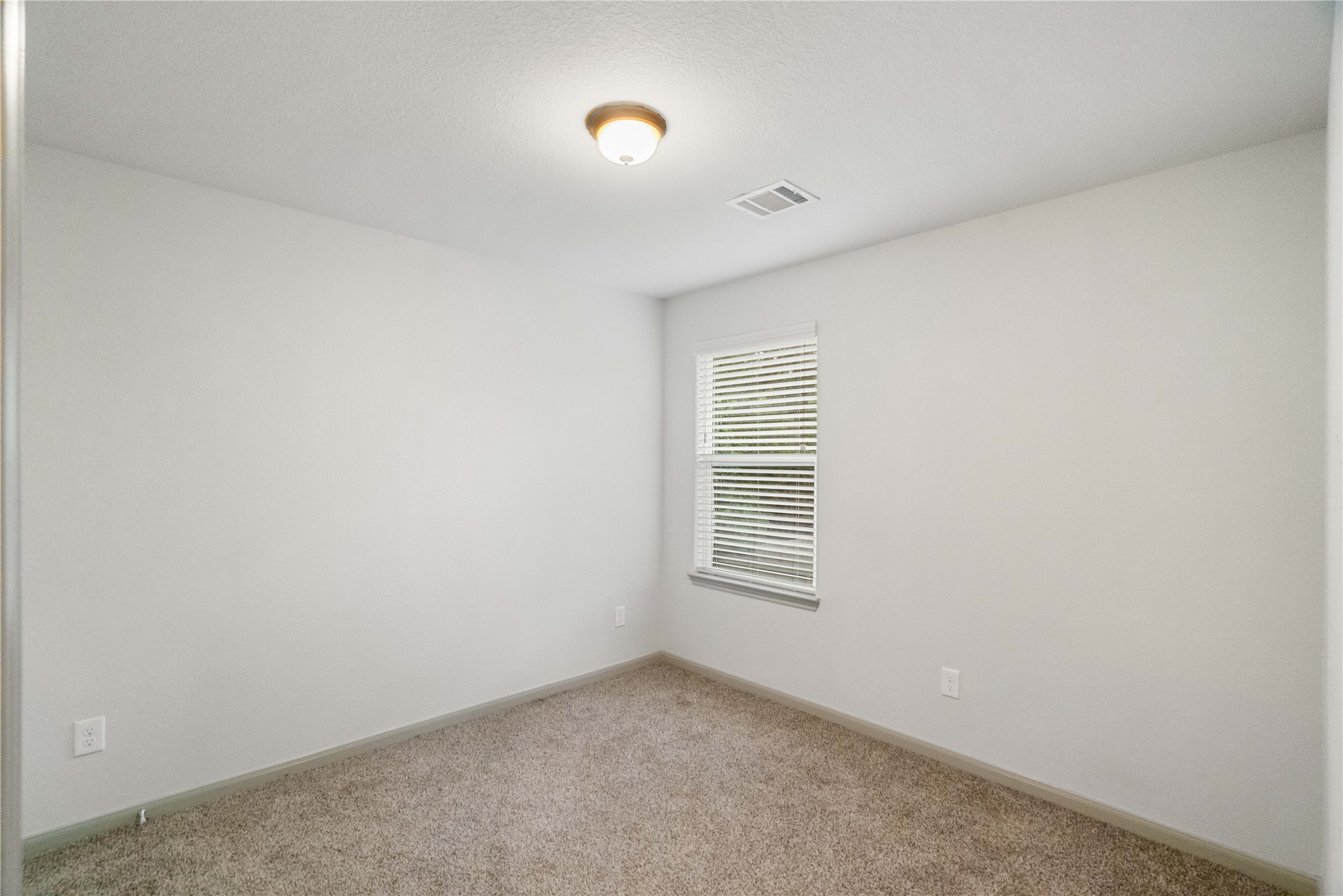 2704 Appian Way Property Photo 18
